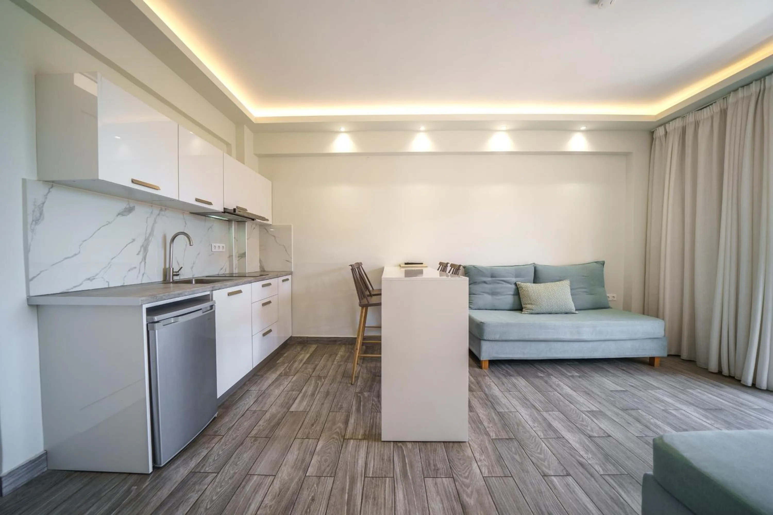 Porto Kalamaki Hotel