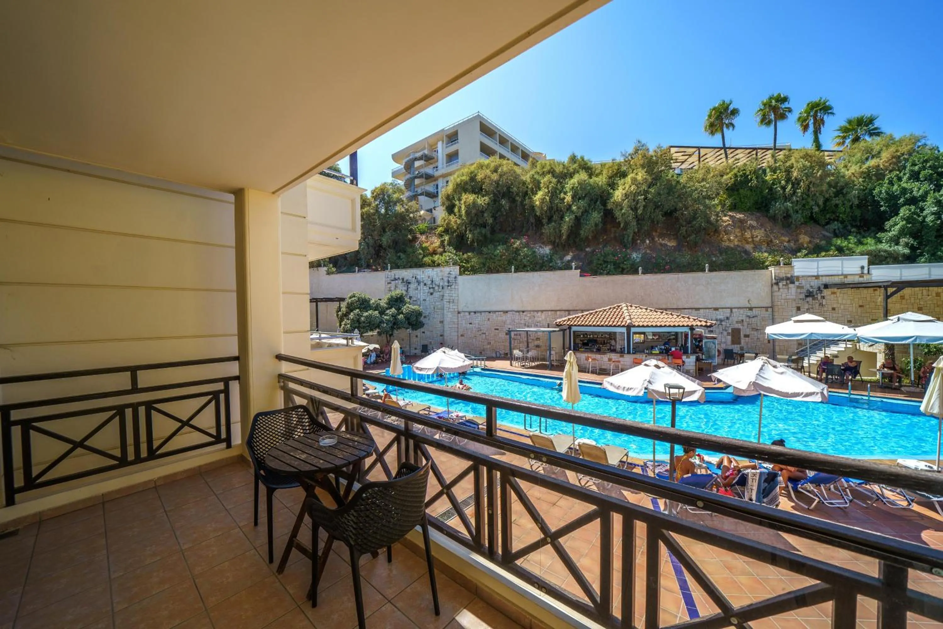 Porto Kalamaki Hotel