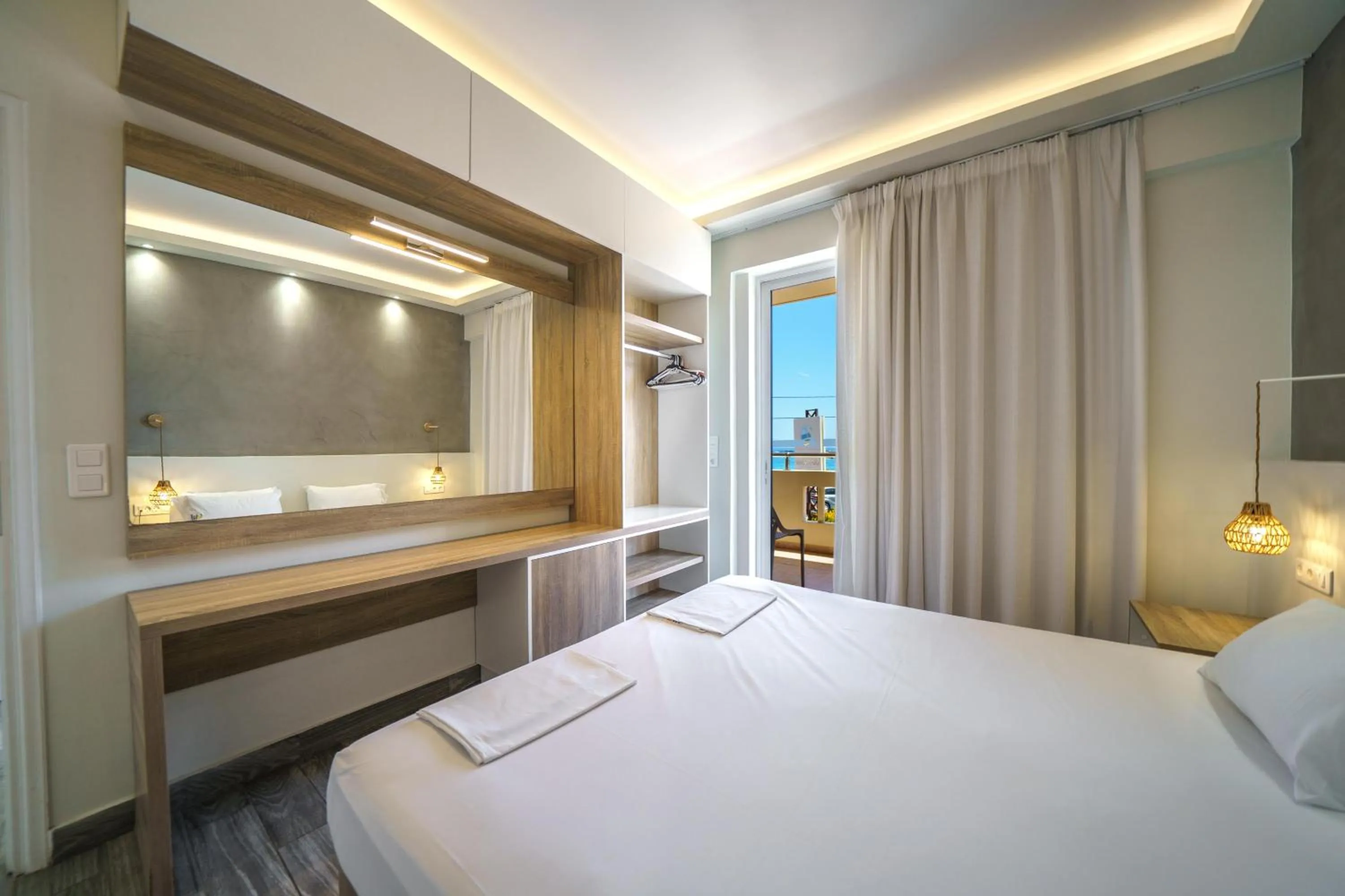 Porto Kalamaki Hotel