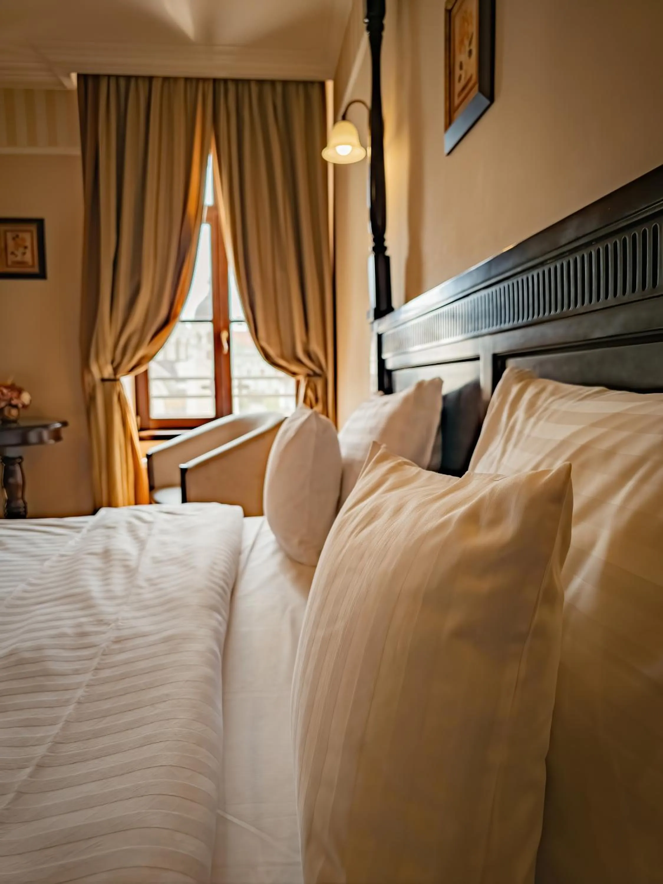 Bedroom, Bed in Aparthotel Iosefin Residence