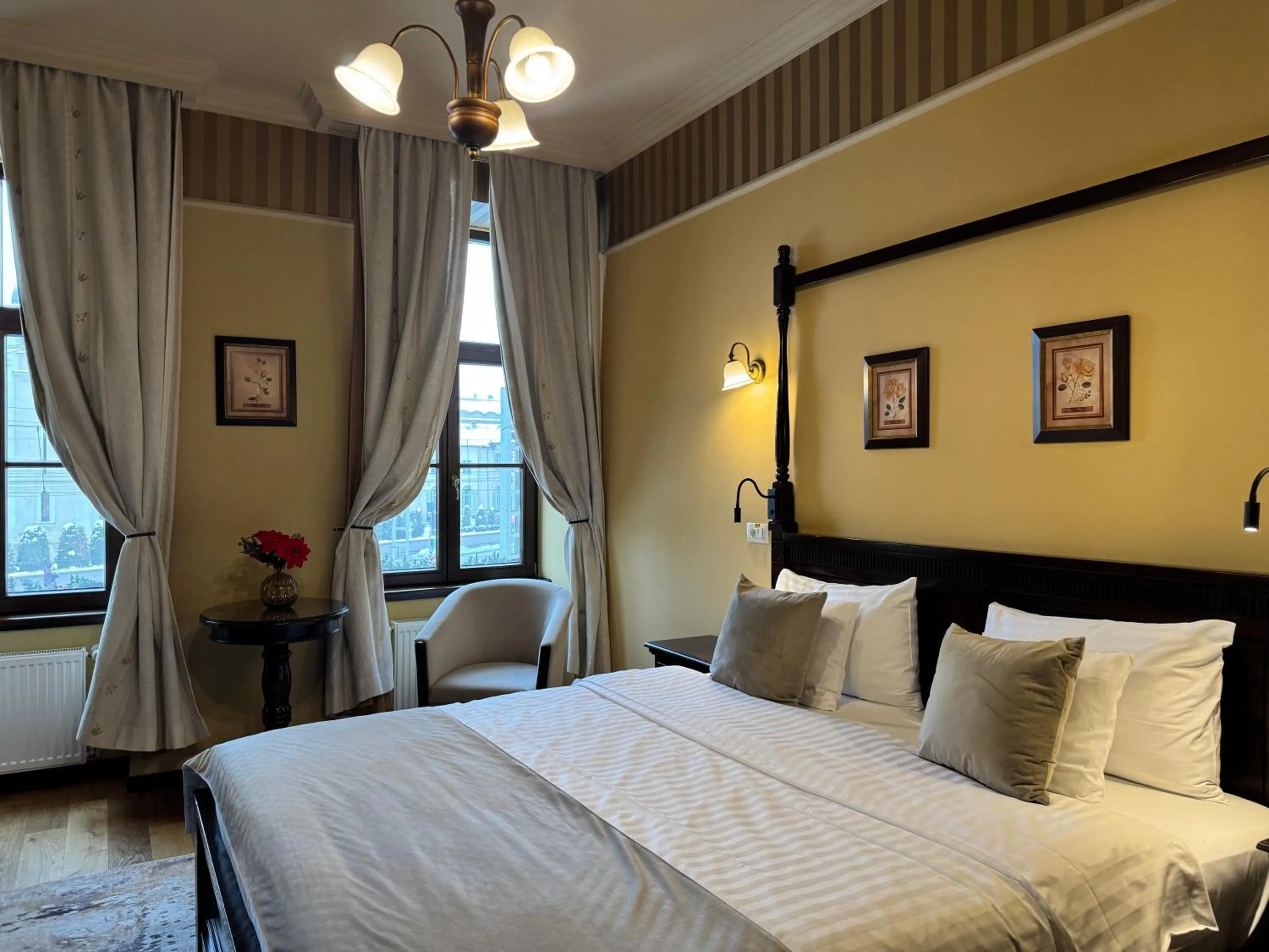 Bed in Aparthotel Iosefin Residence