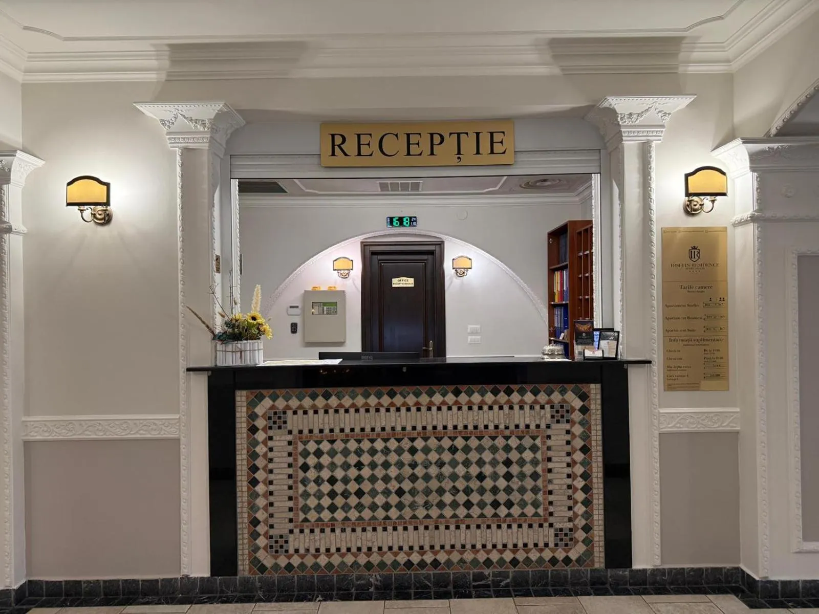 Lobby or reception in Aparthotel Iosefin Residence
