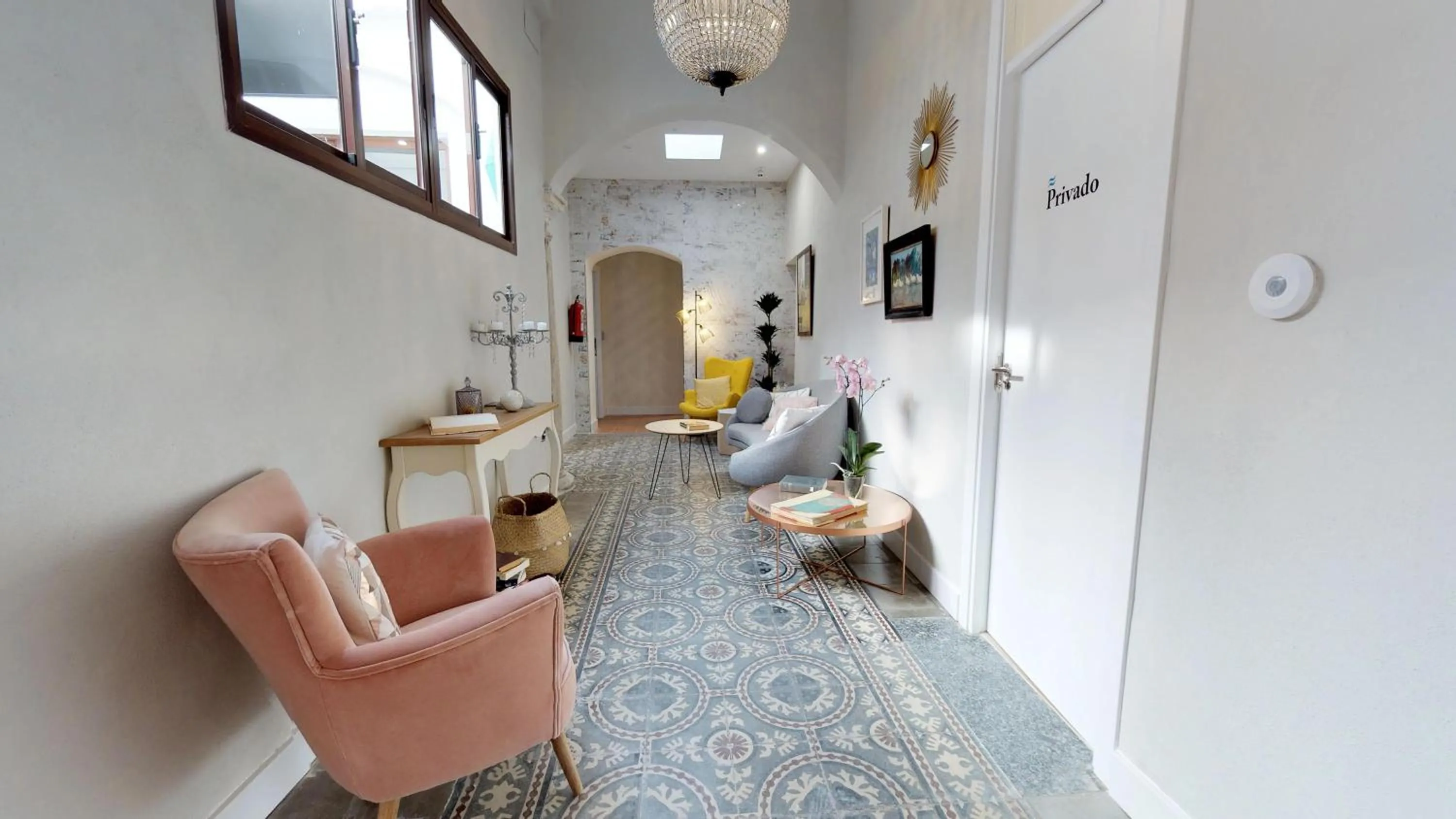 Lobby or reception in Hostal Boutique La Española