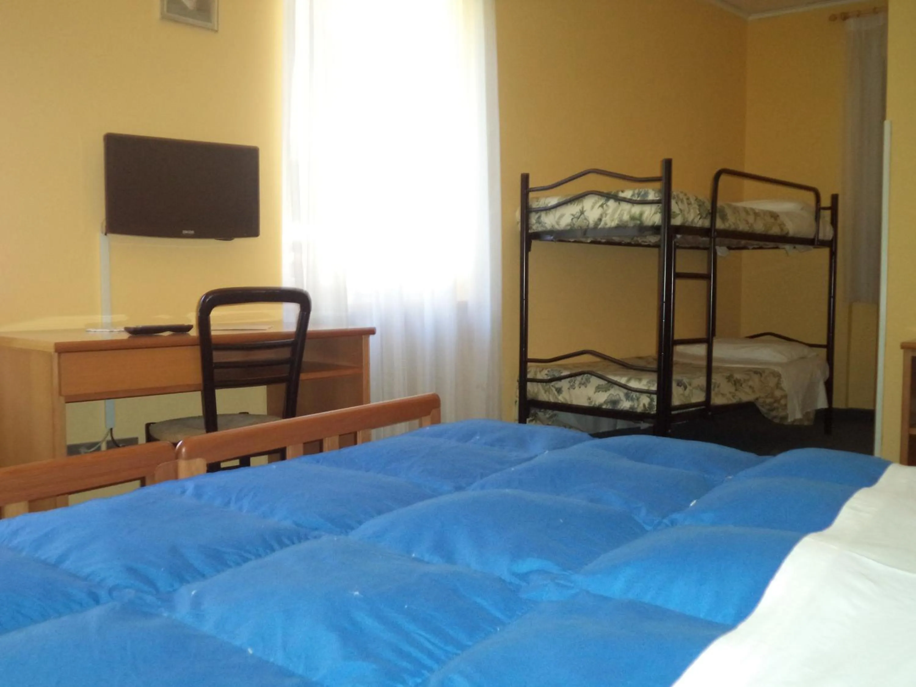 Photo of the whole room, Bed in Hotel Il Nibbio