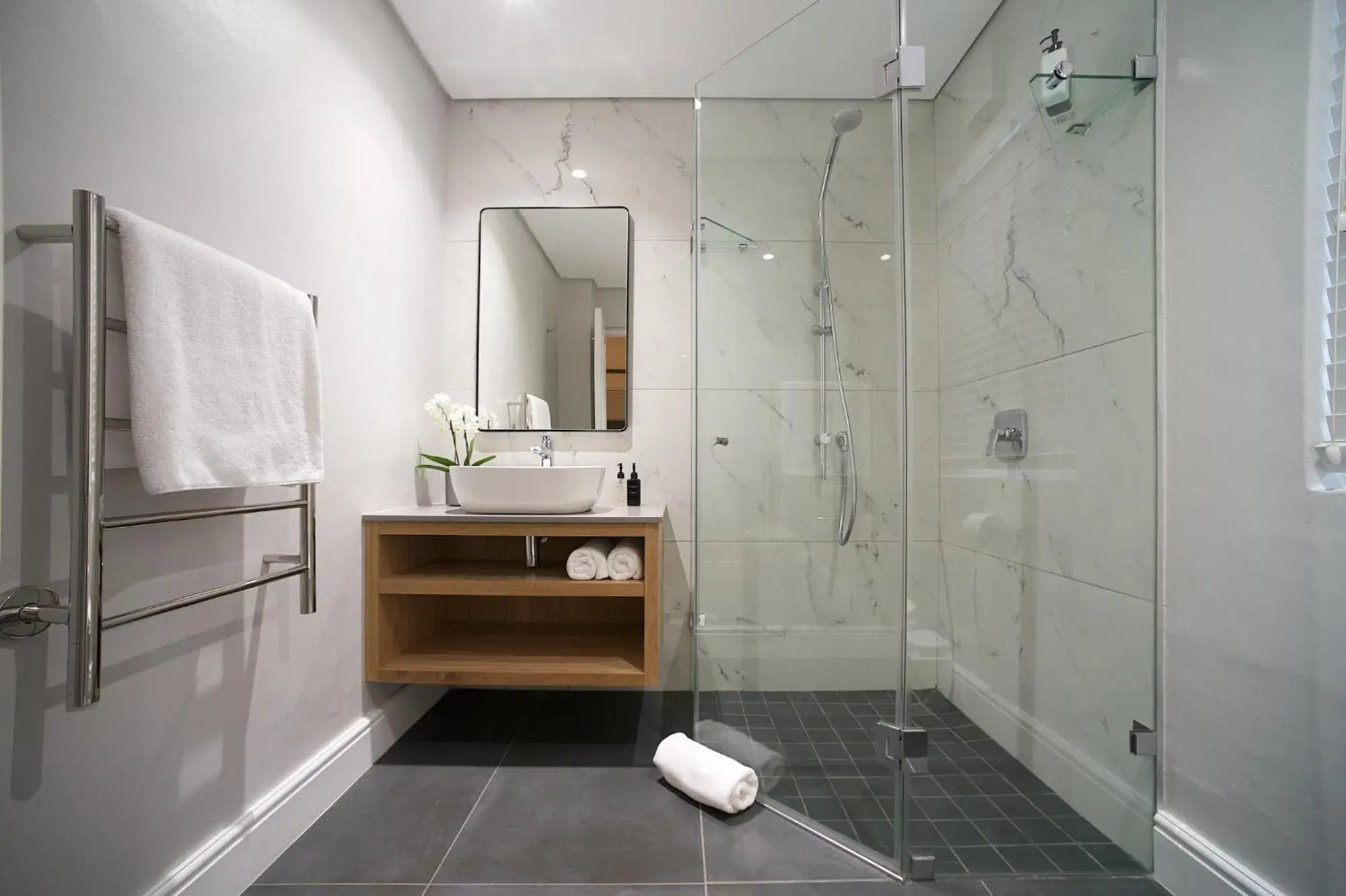 Family Room in Bonne Esperance Boutique Guest House Family Room in Bonne Esperance Boutique Guest House