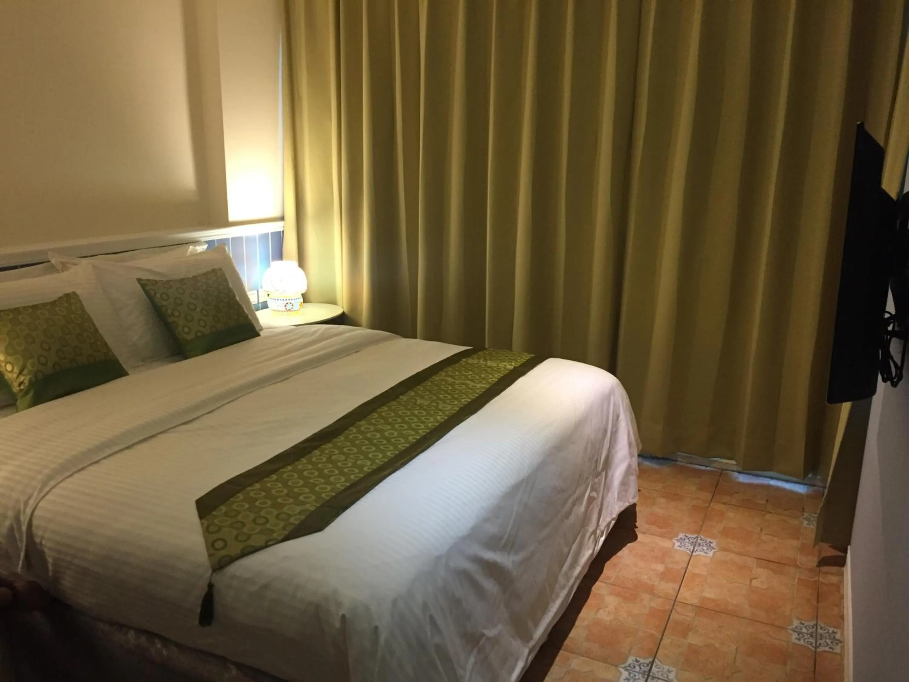 Bed in Chill Chill House