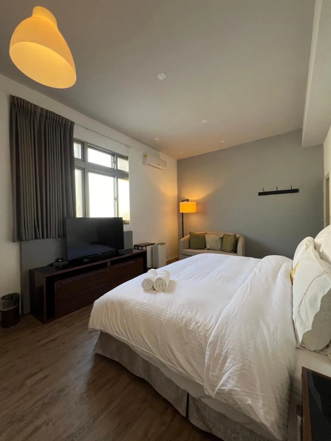 Bedroom, Bed in Chill Chill House