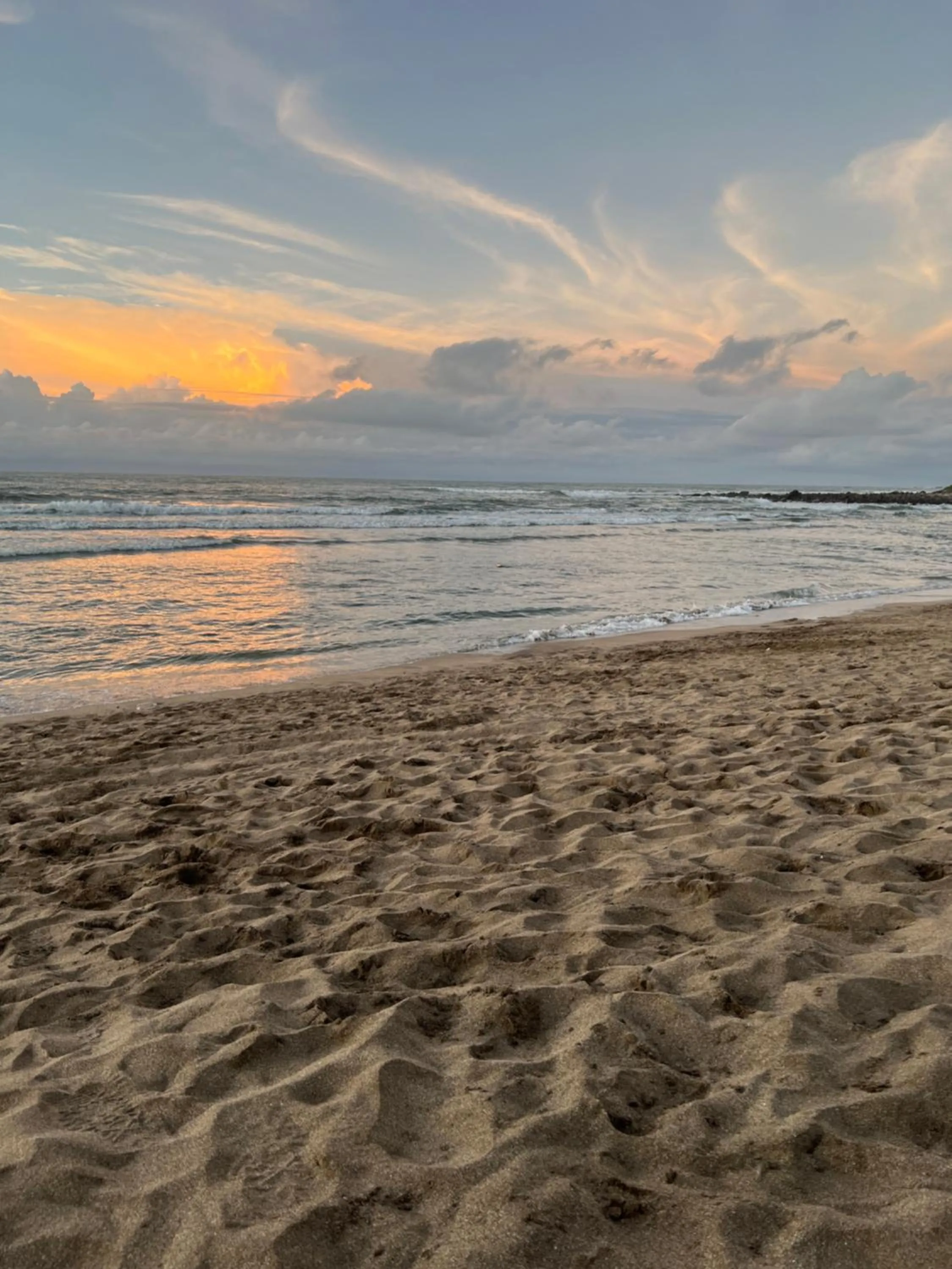 Beach in Chill Chill House