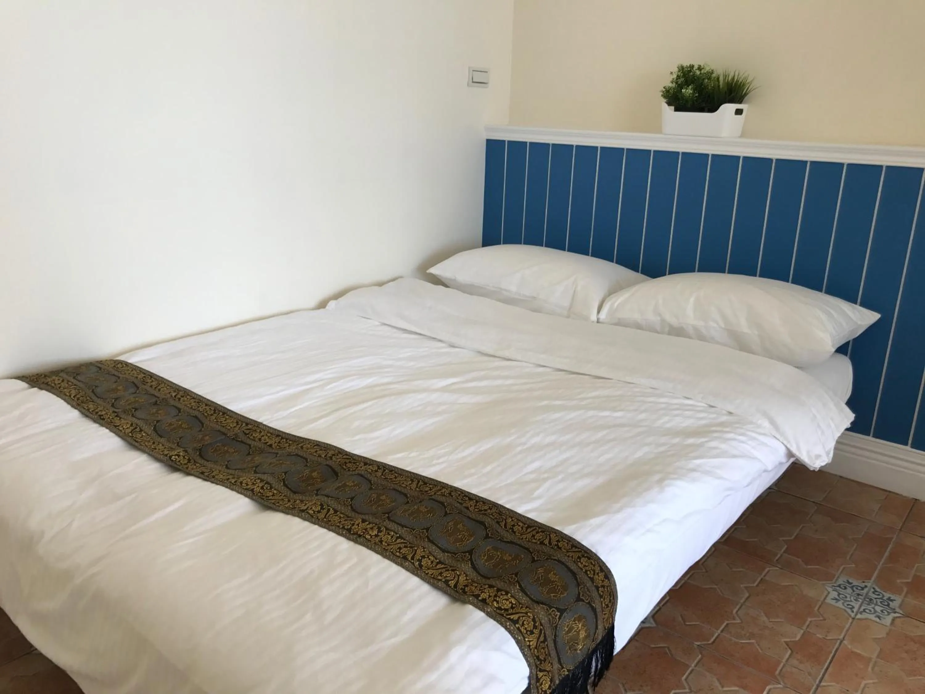 Bed in Chill Chill House