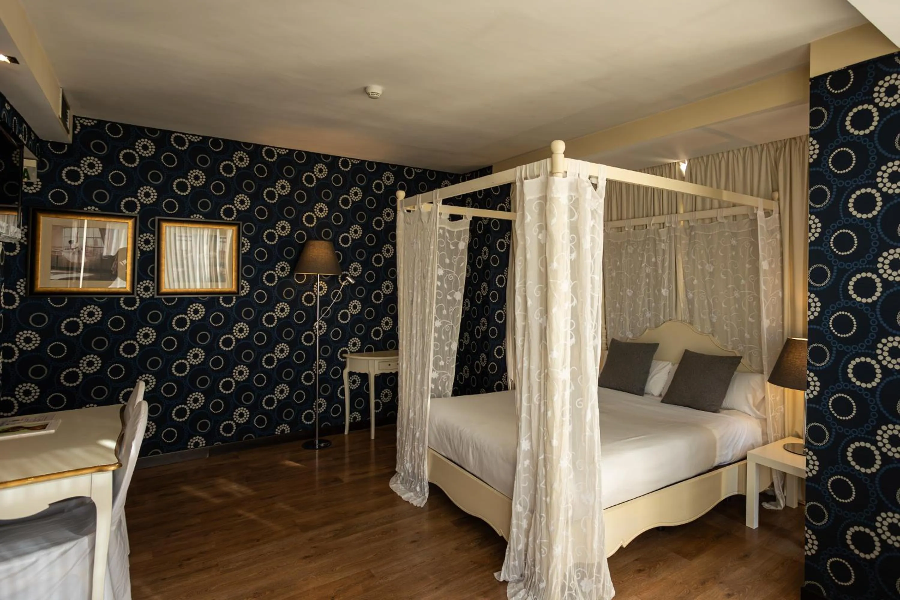 Bed in Hotel Centro Los Braseros