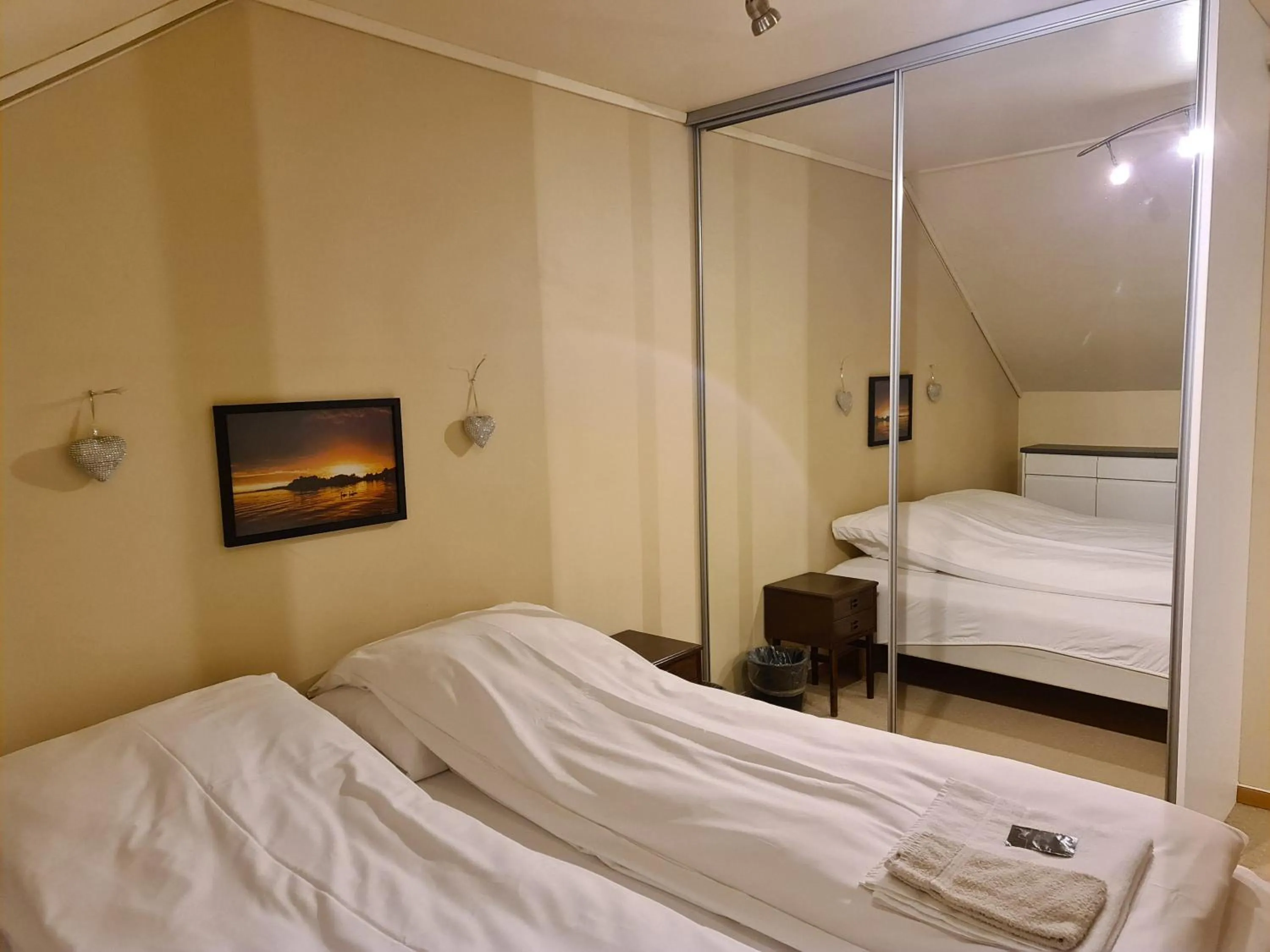 Bed in Skeisvang Gjestgiveri