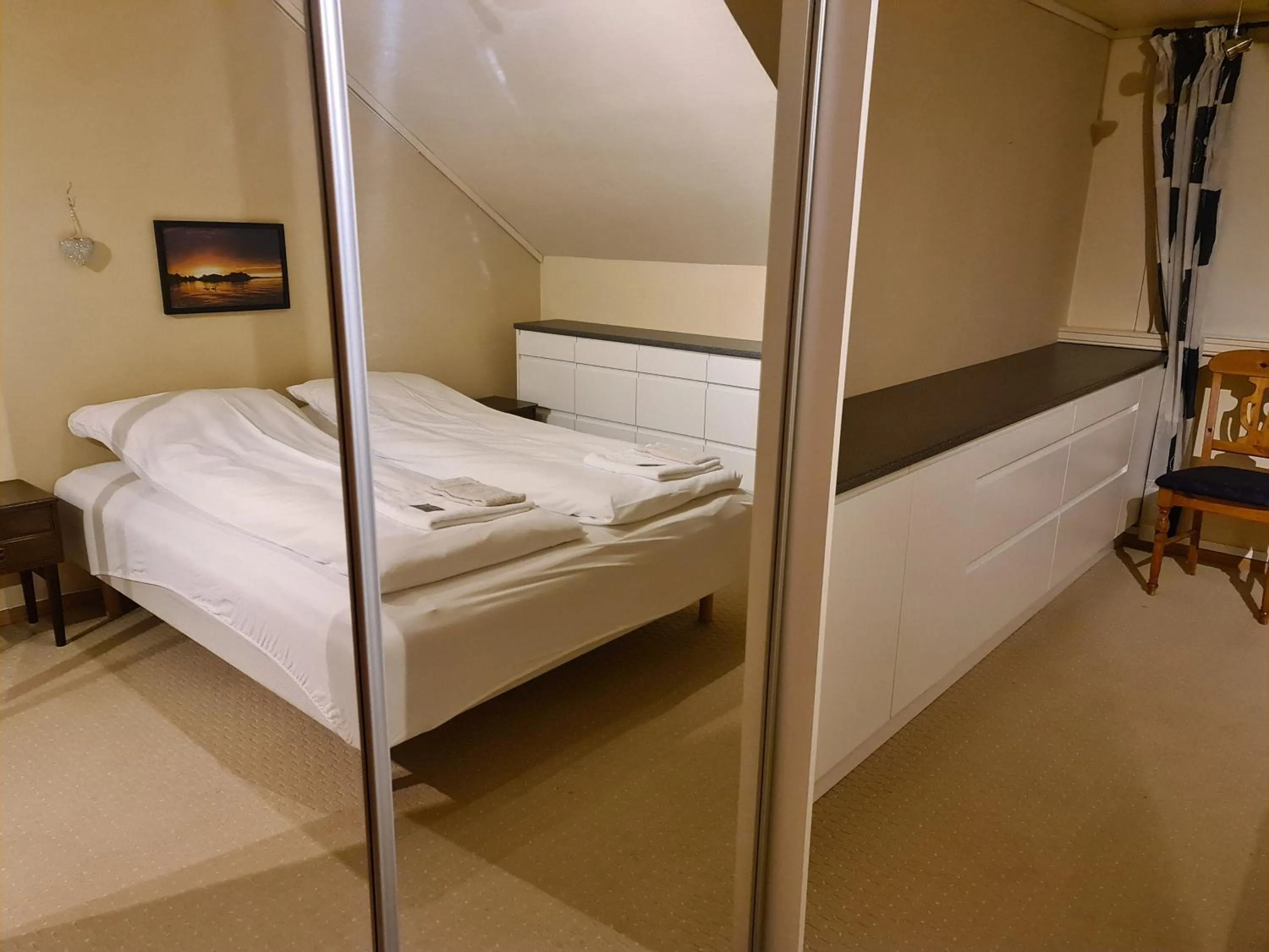 Bed in Skeisvang Gjestgiveri