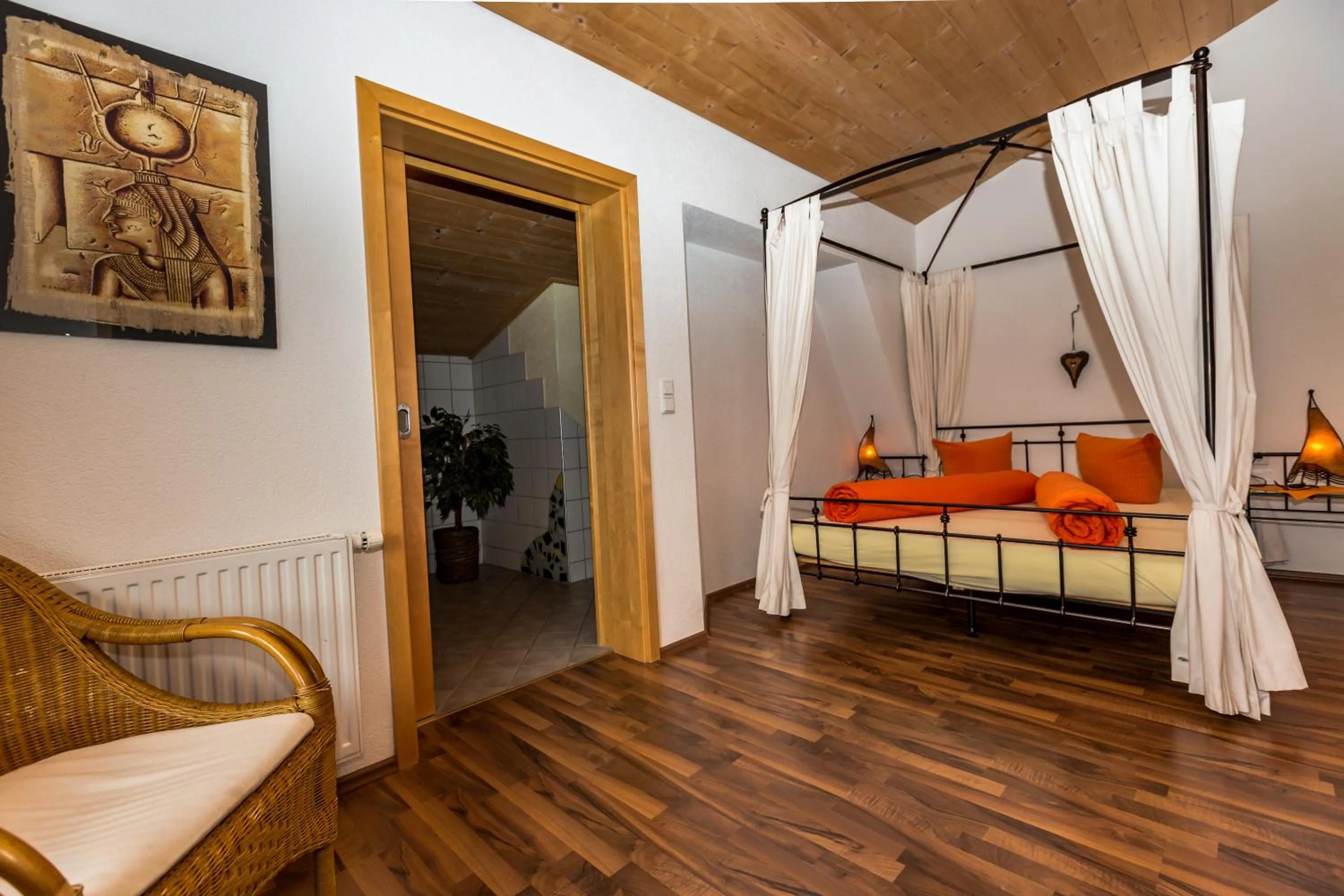 Photo of the whole room, Bed in Haus Alpenblick