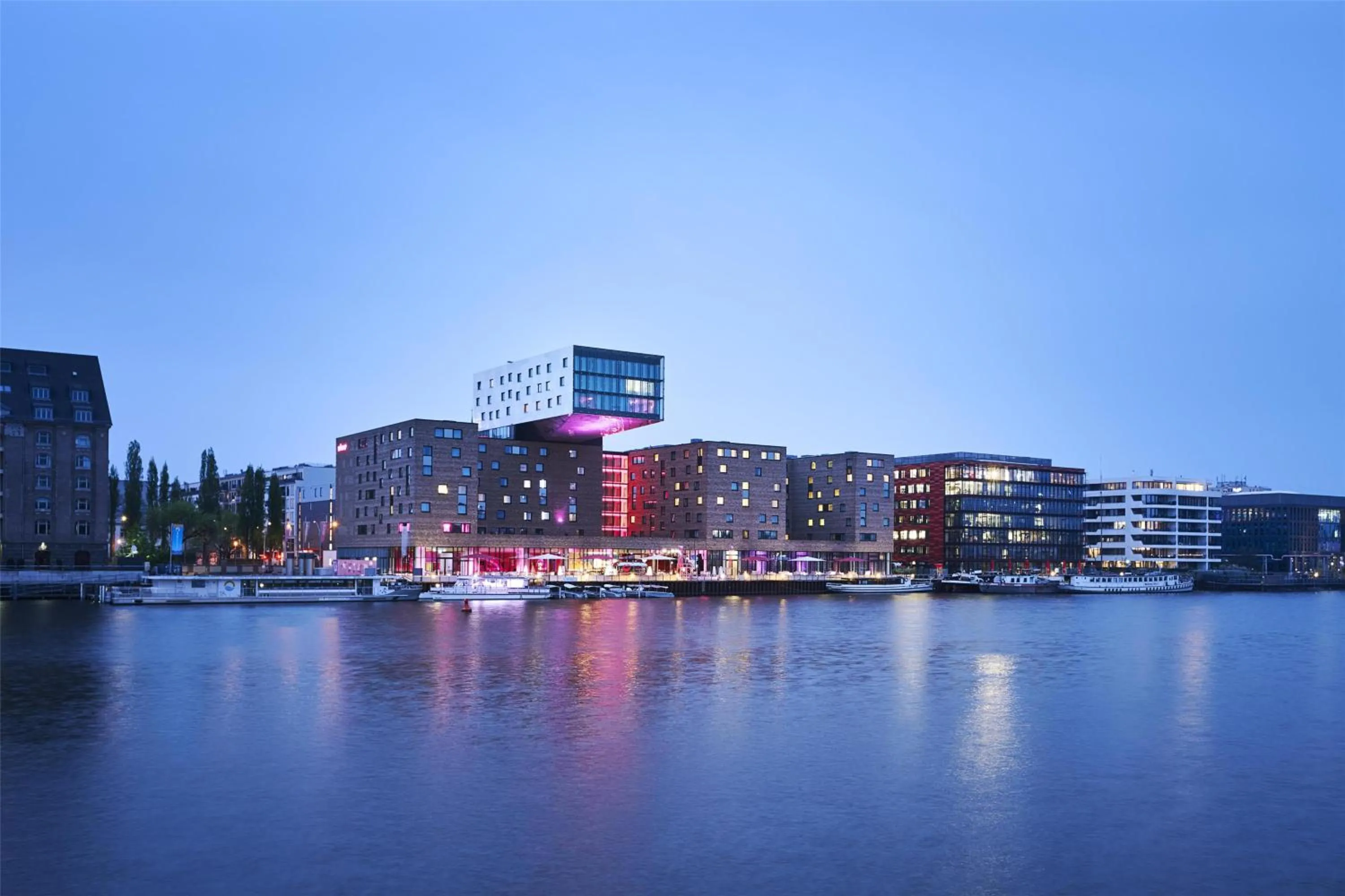 Property building in nhow Berlin