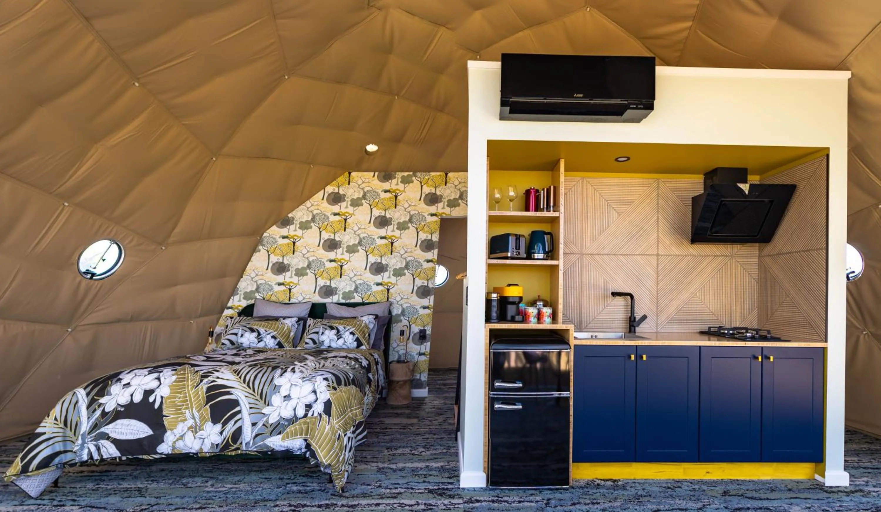 Bed in Ross Beach TOP10 Holiday Park