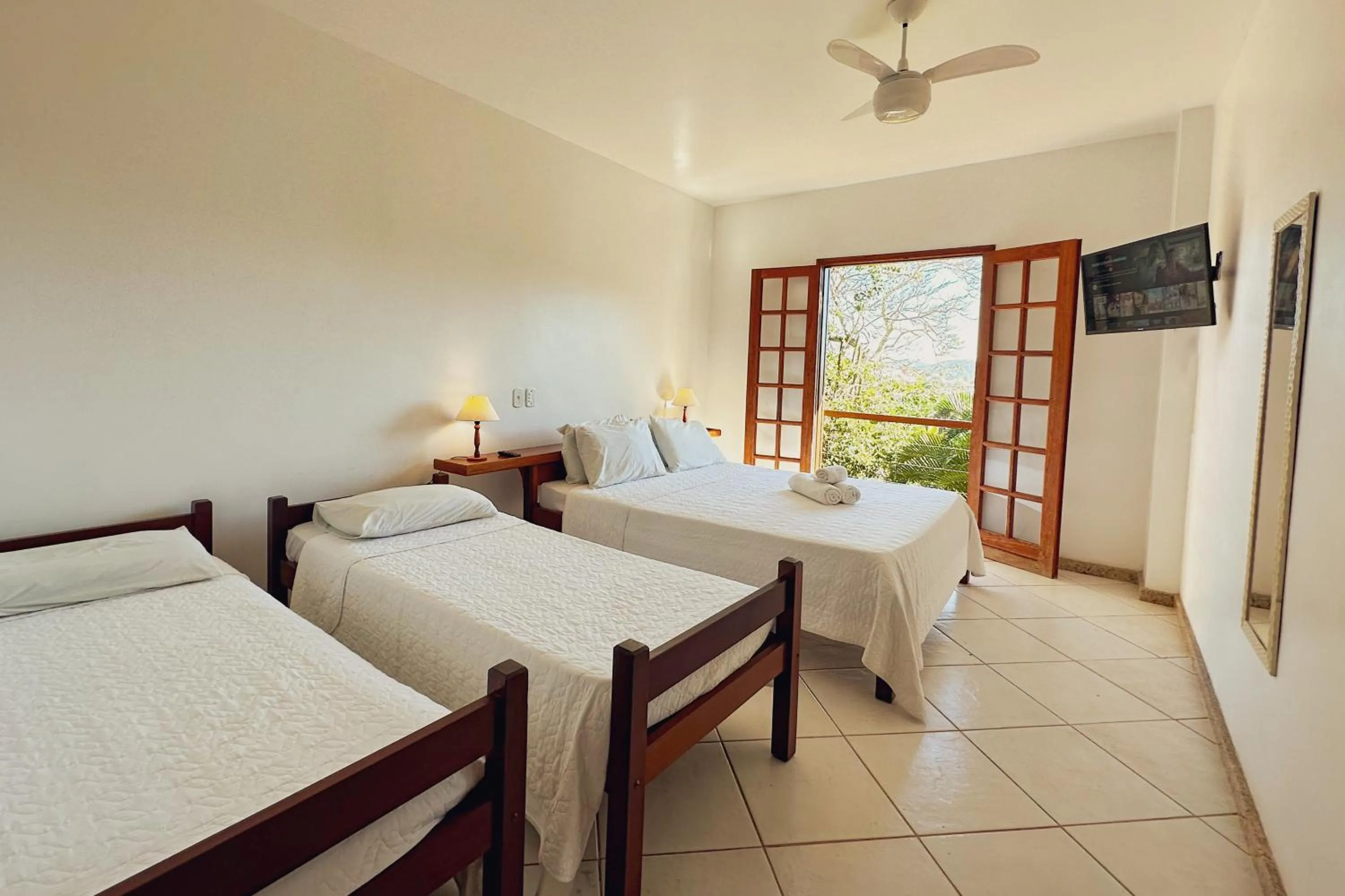 Photo of the whole room, Bed in Côte D`azur Buzios