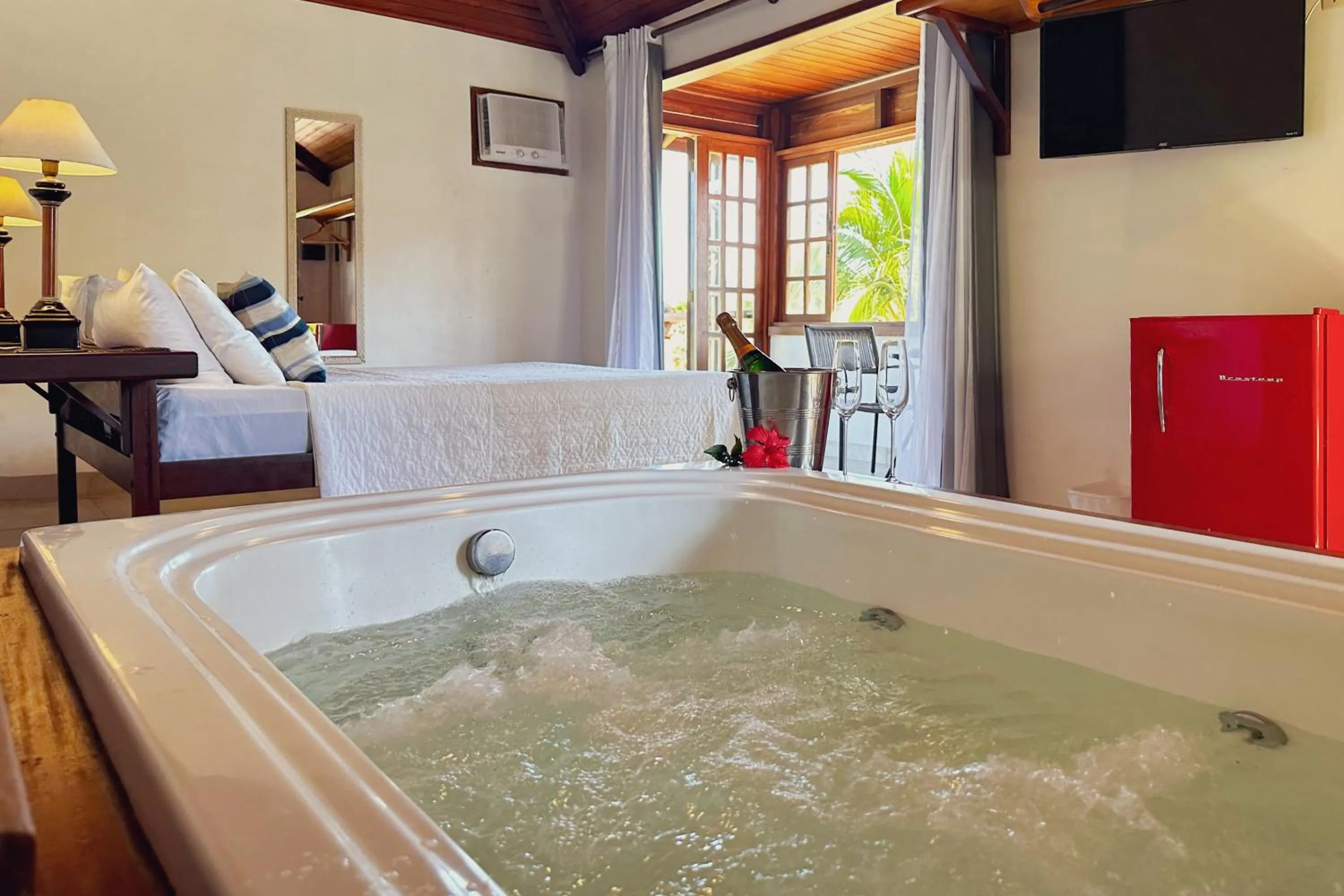 Hot Tub in Côte D`azur Buzios