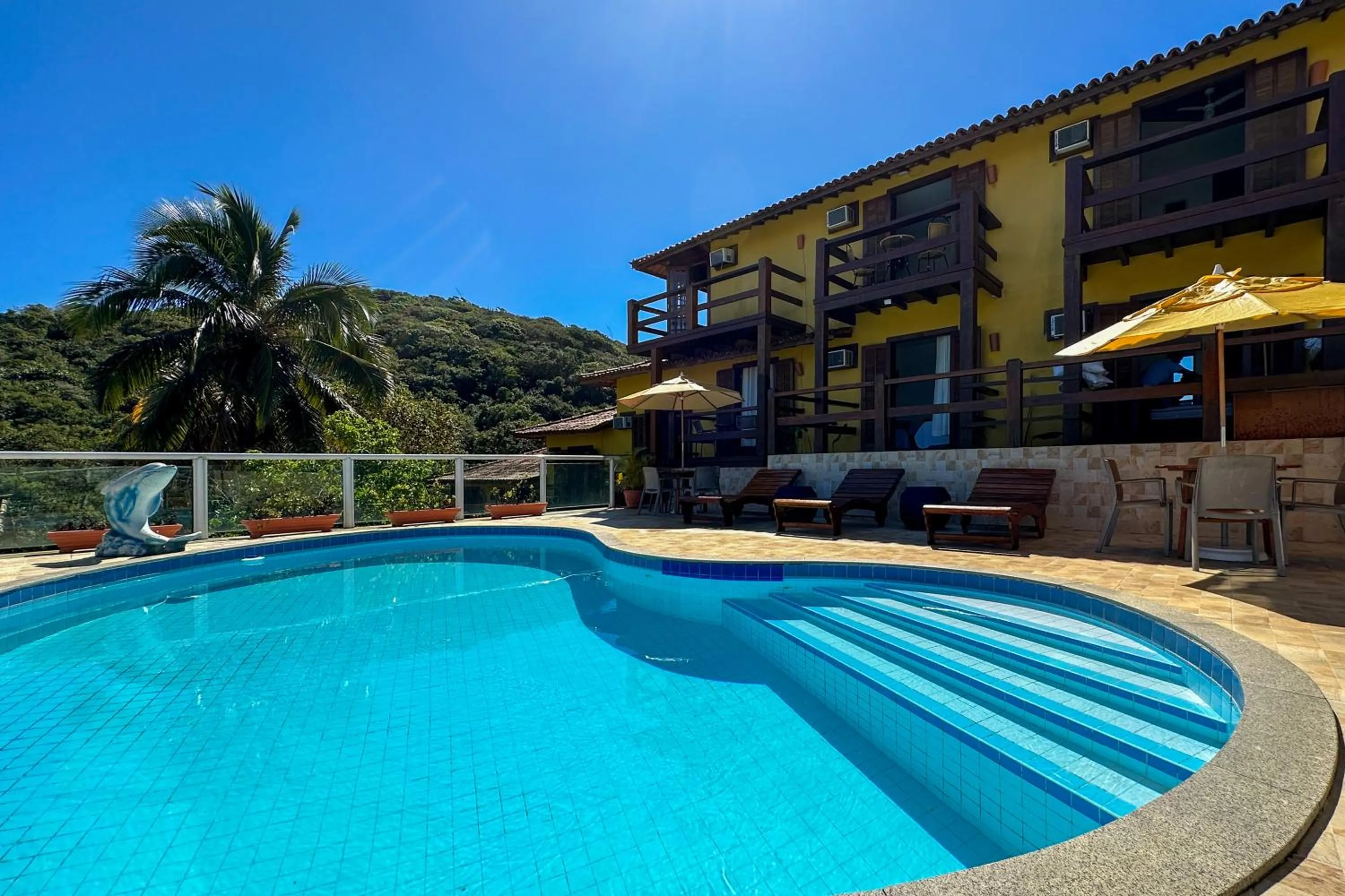 Property building in Côte D`azur Buzios