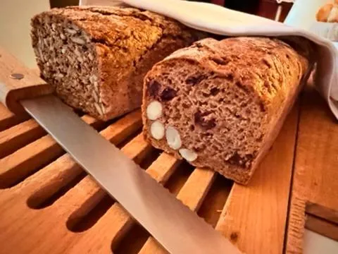 Food and drinks in Hotel Village