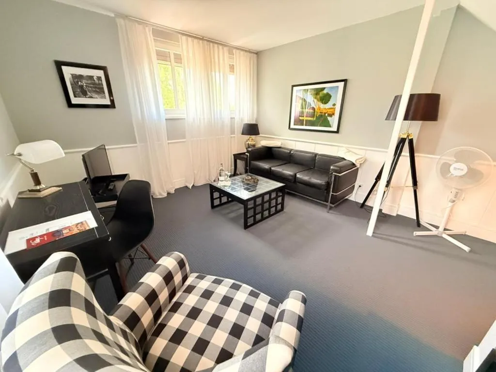 Living room in Hotel Village