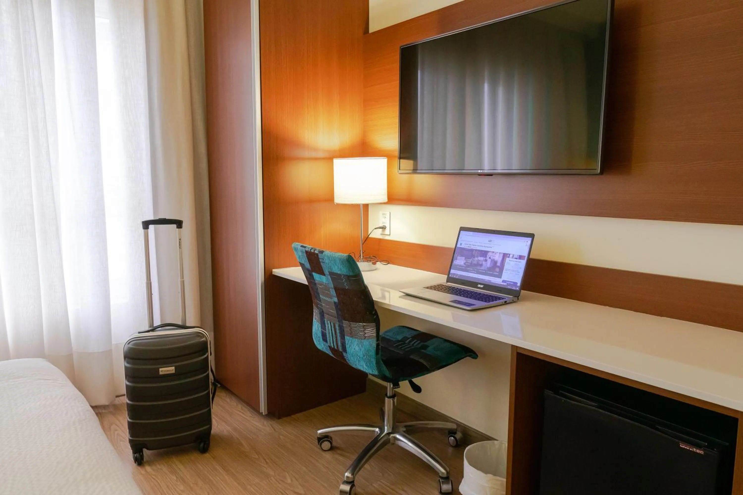 TV and multimedia in ibis Styles Curitiba Aeroporto