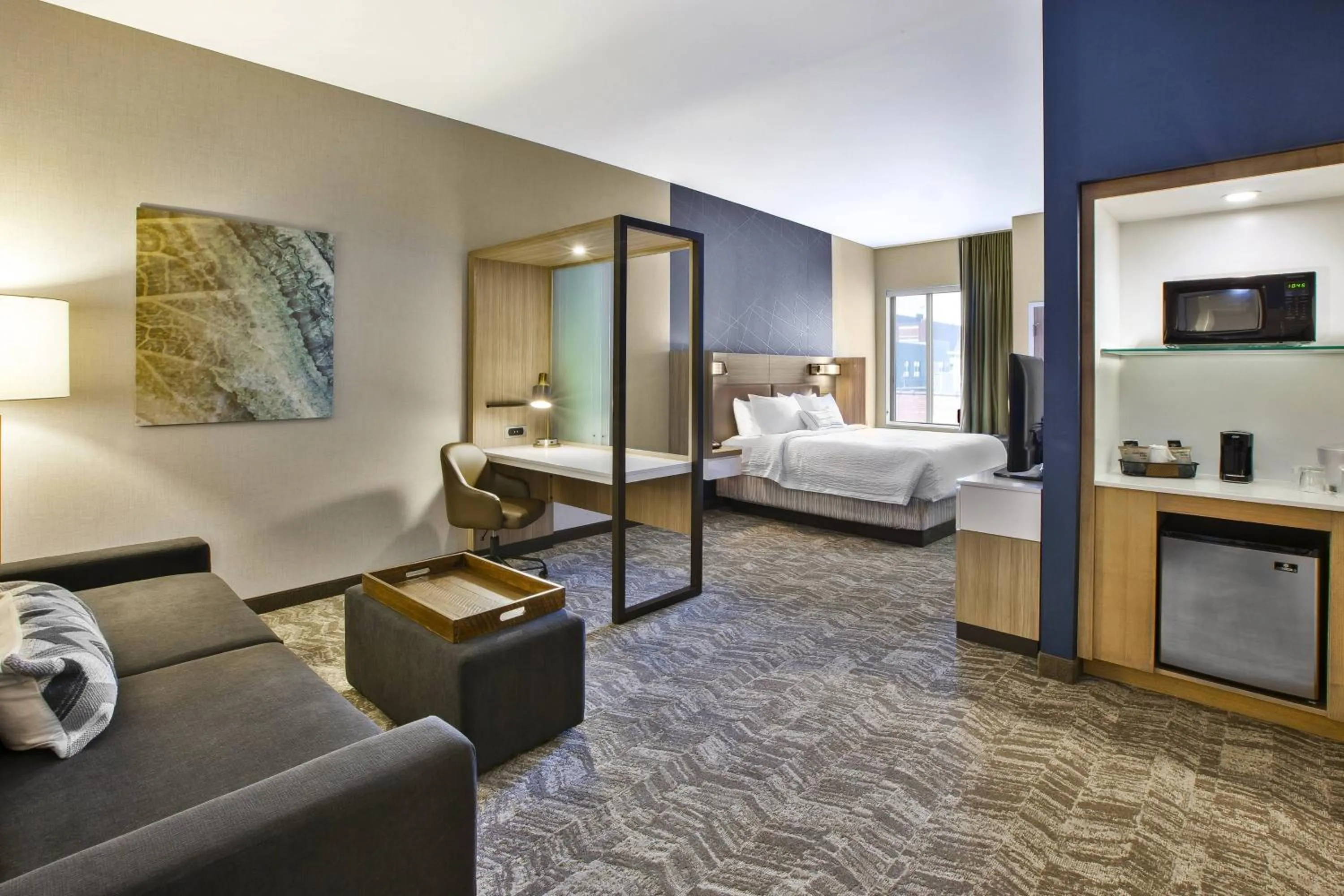 Bedroom, Bed in SpringHill Suites by Marriott Pittsburgh Butler/Centre City