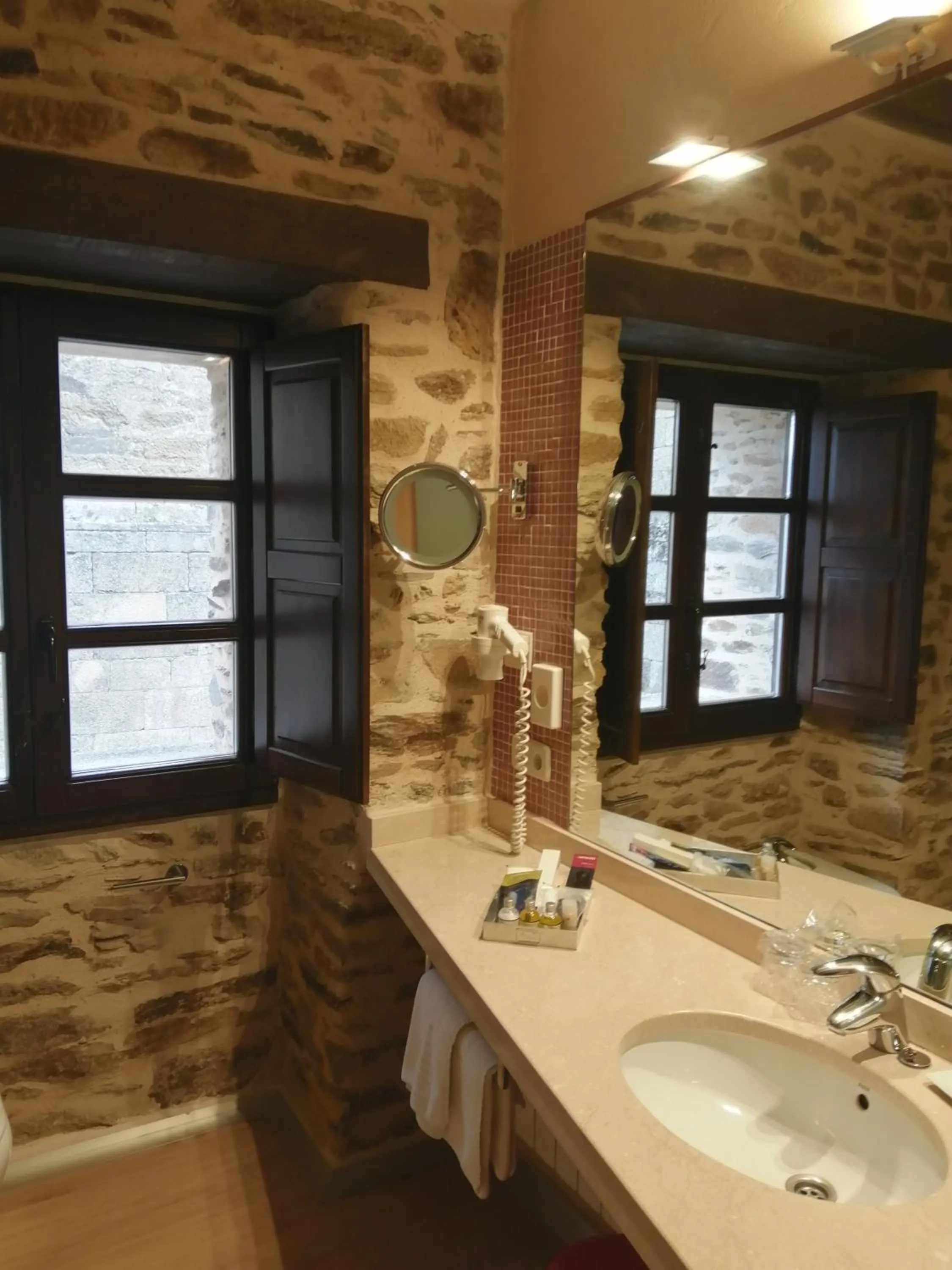 Bathroom in Posada Real de Las Misas