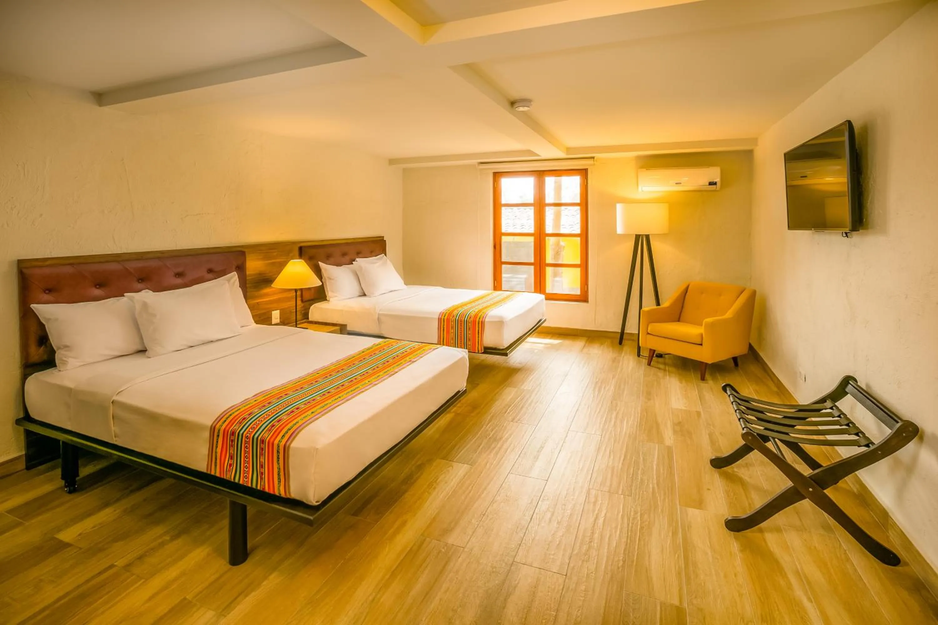 Bed in Decameron El Pueblo