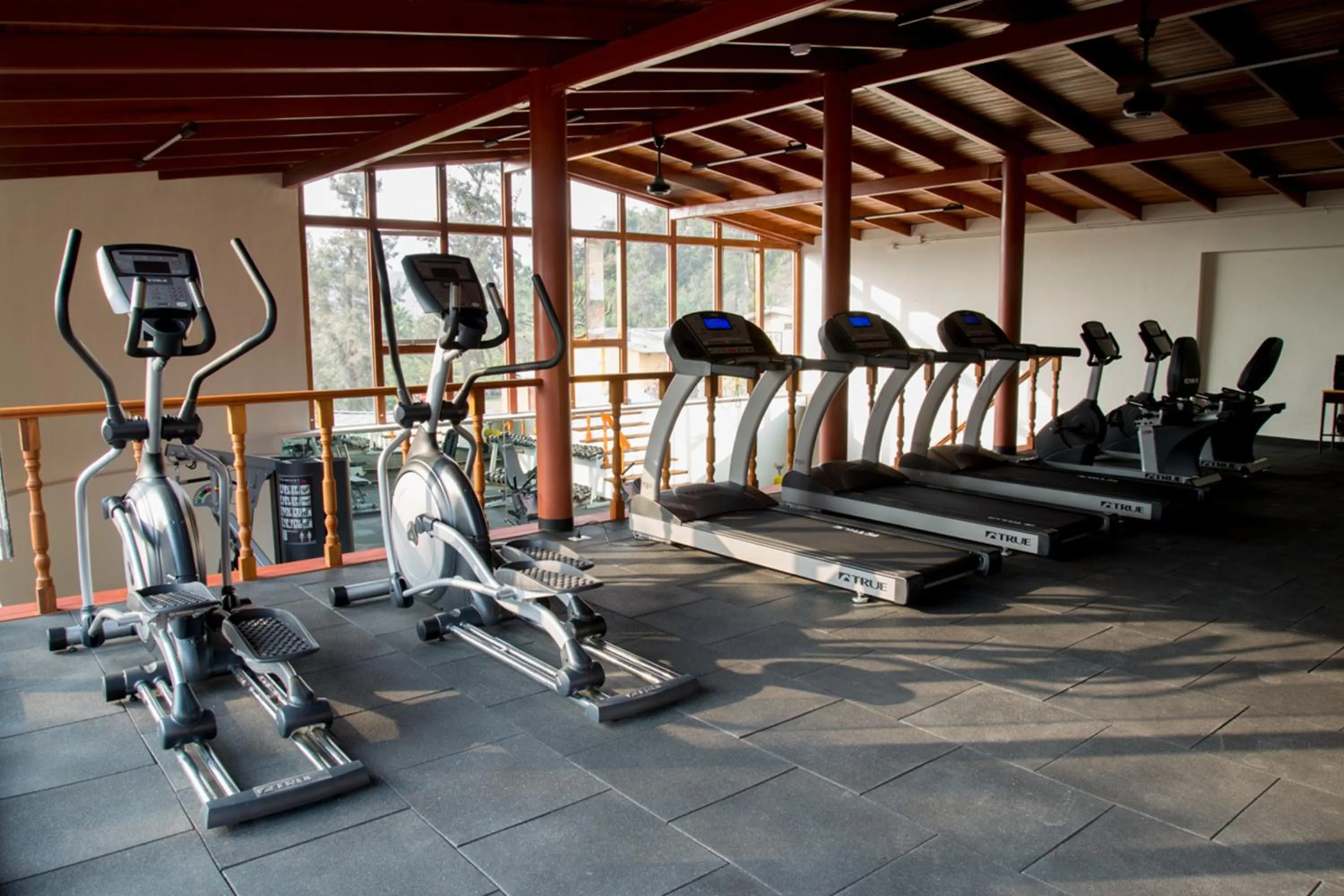 Property building in Decameron El Pueblo