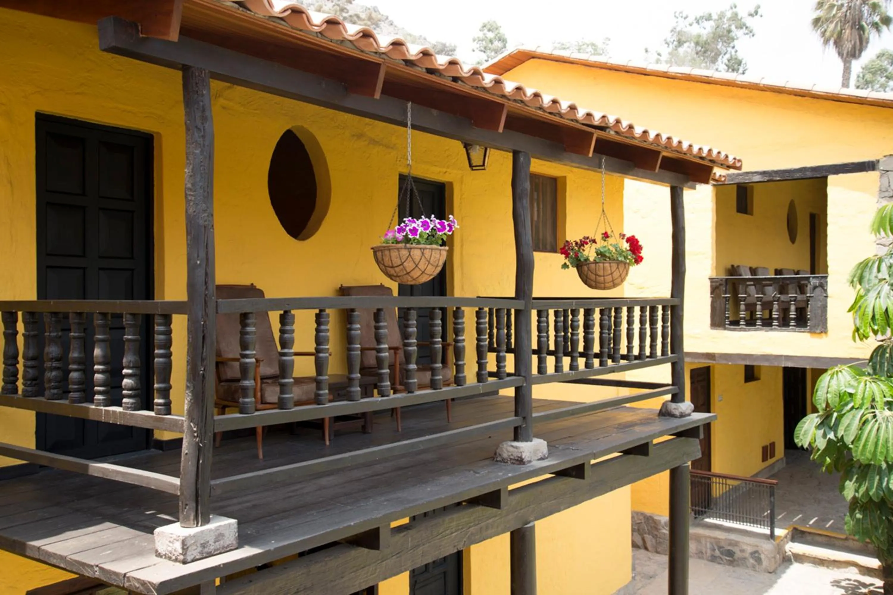 Property building in Decameron El Pueblo