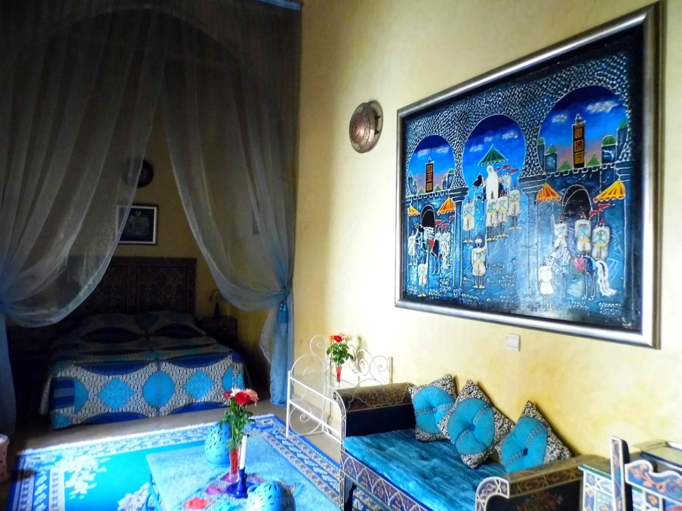 Photo of the whole room, Bed in Riad Marlinea