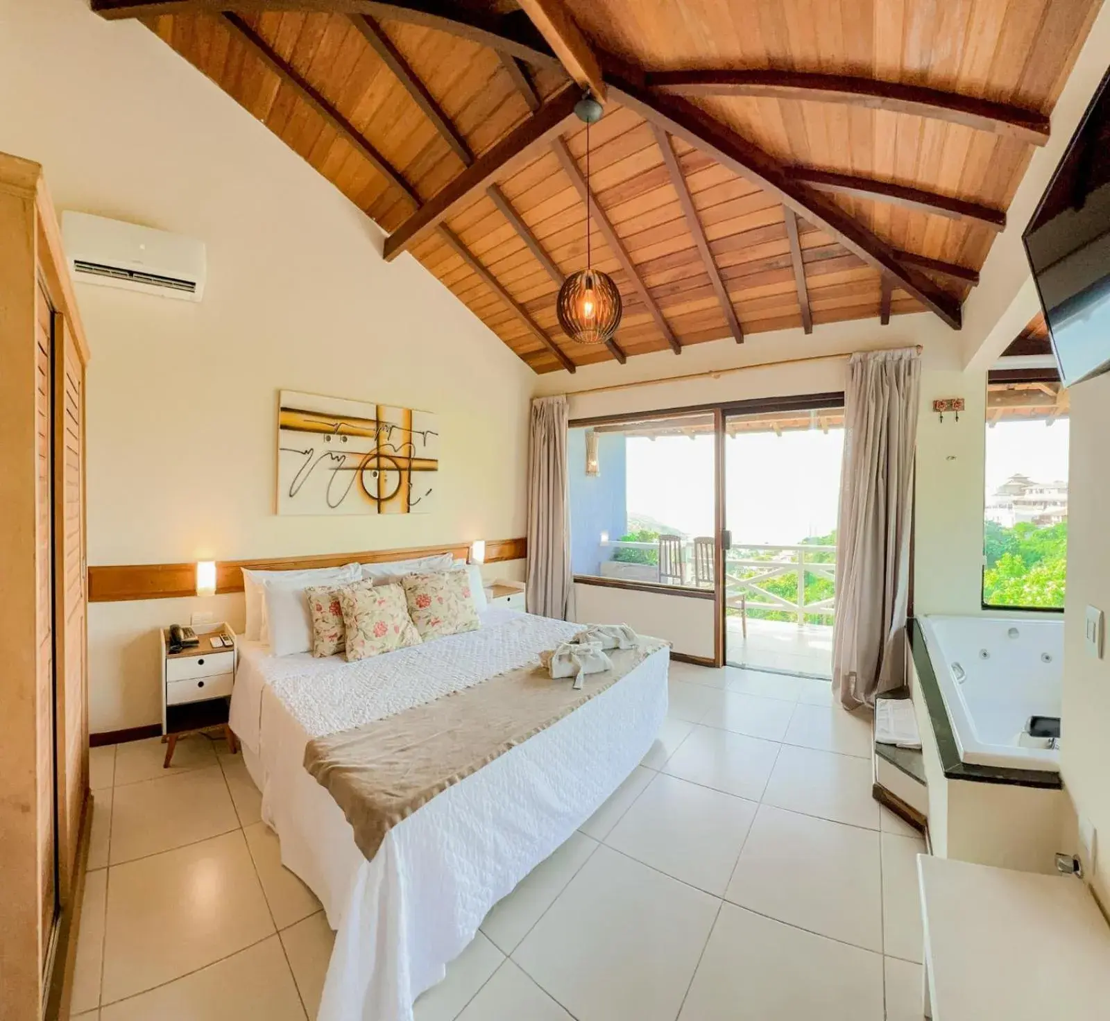 Master Suite with Hot Tub in Pousada Amancay Master Suite with Hot Tub in Pousada Amancay