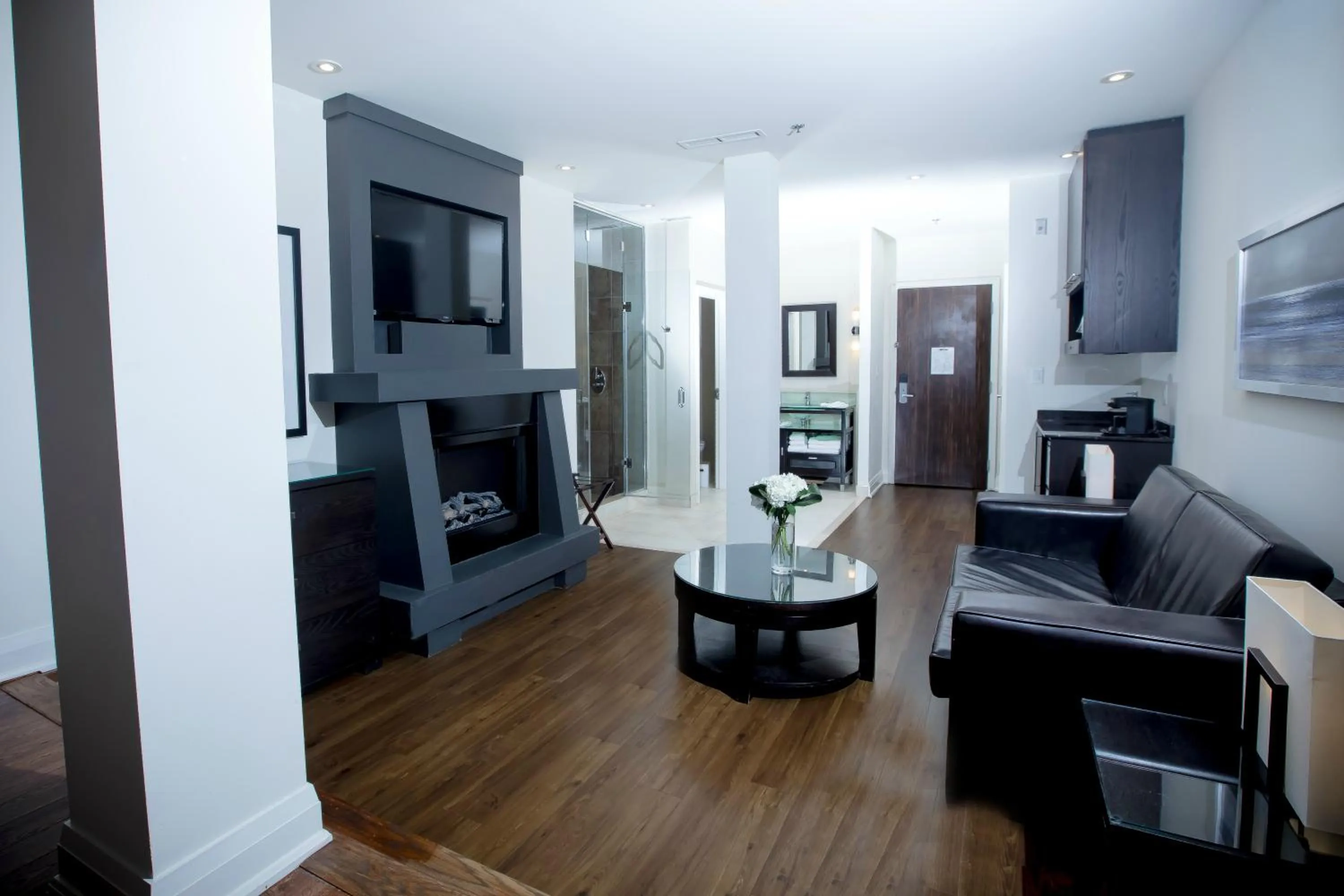 Bedroom in Sterling Inn & Spa