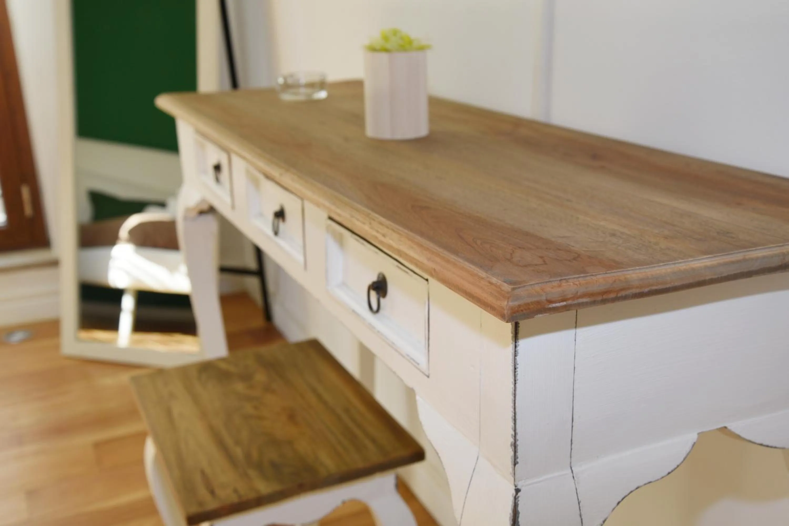 Bedroom in 315 Via Roma Rooms centro