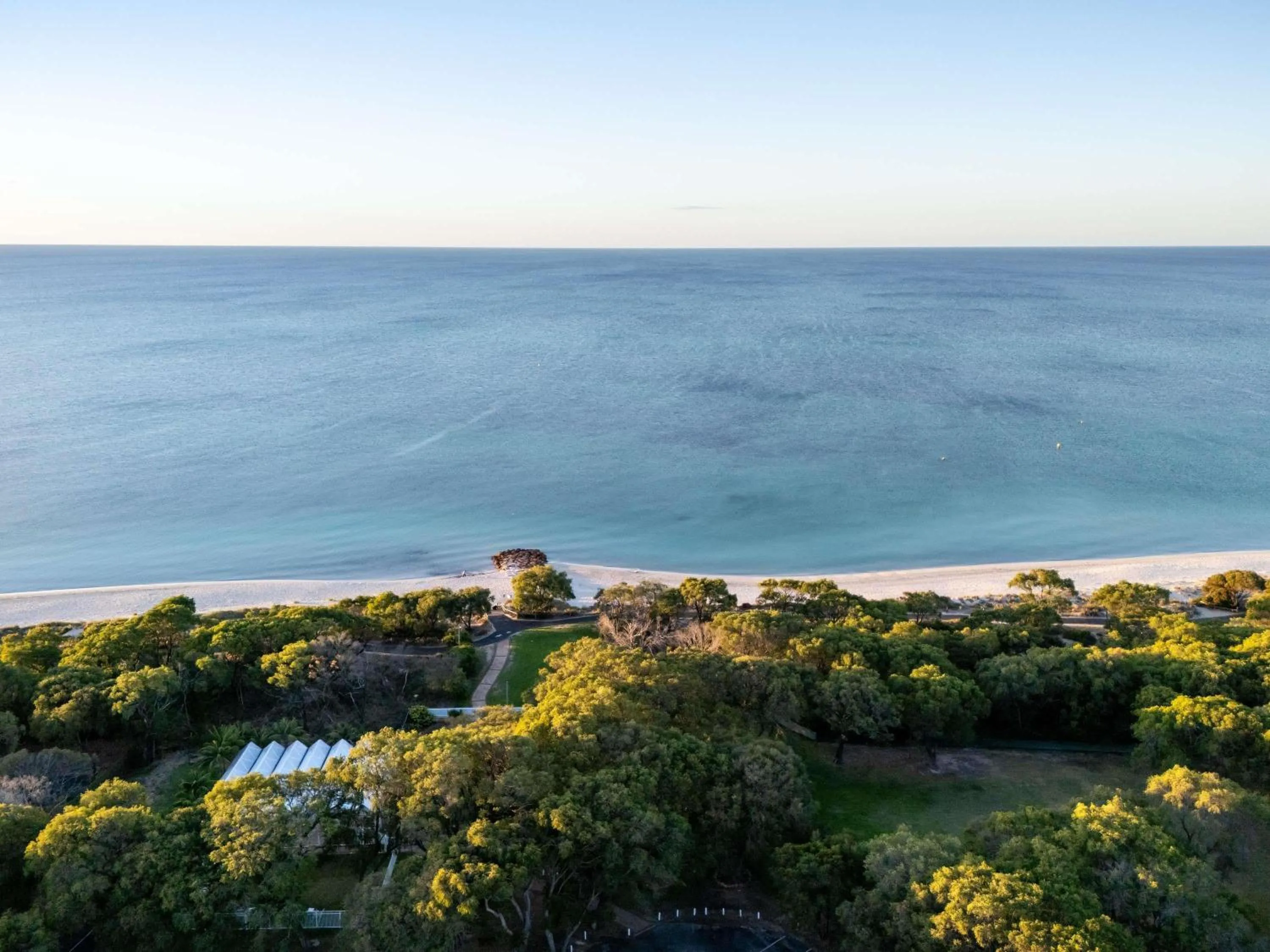 Property building in Bayview Geographe Resort