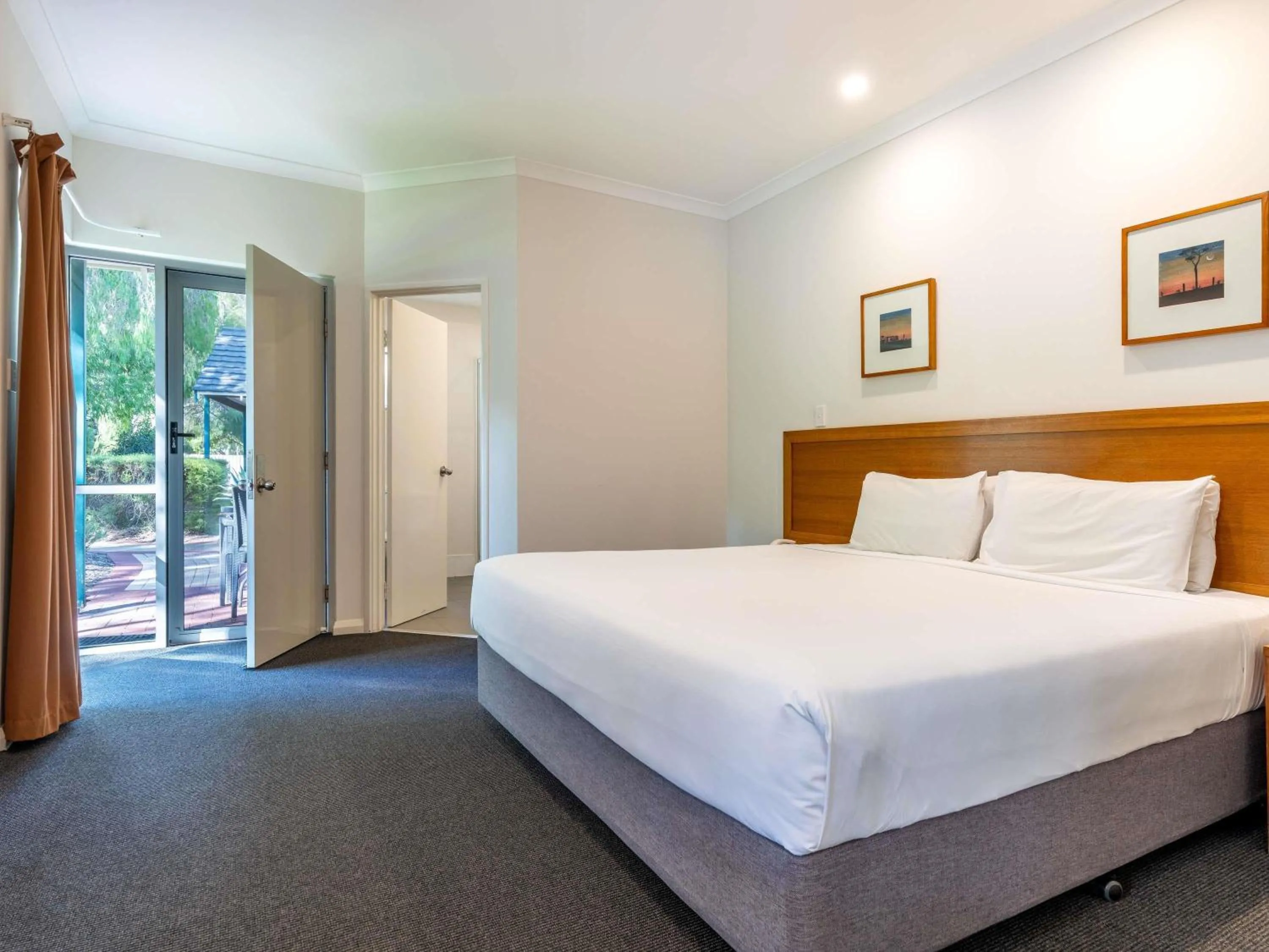 Bedroom, Bed in Bayview Geographe Resort