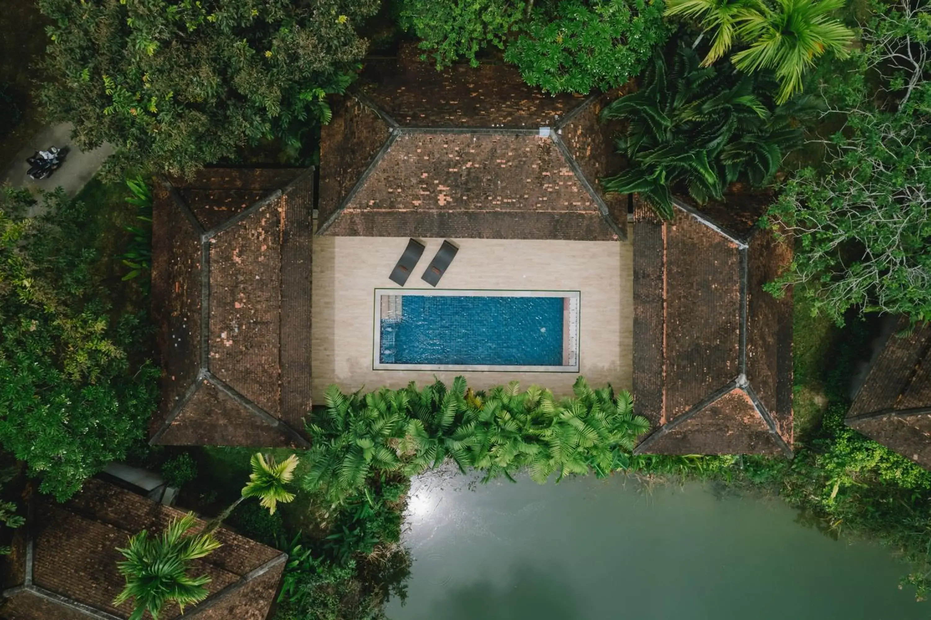 Two-Bedroom Villa with Private Pool in Bor Saen Pool Villa Two-Bedroom Villa with Private Pool in Bor Saen Pool Villa