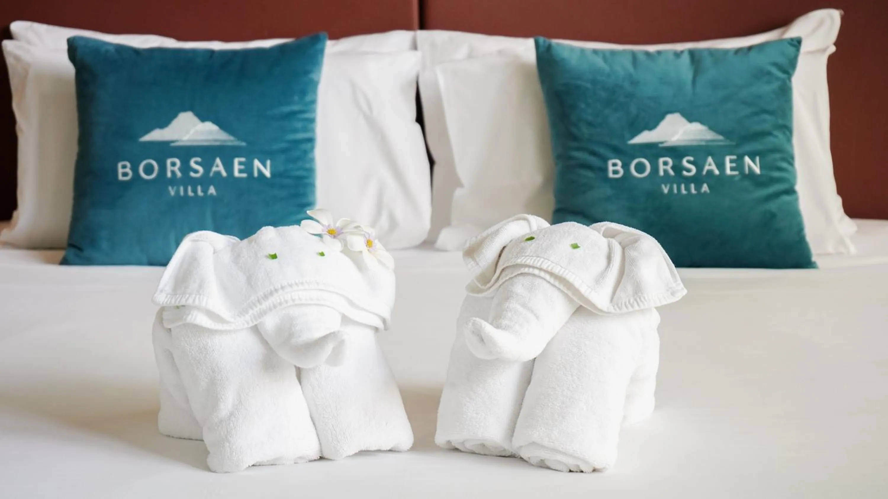 Bedroom in Bor Saen Pool Villa