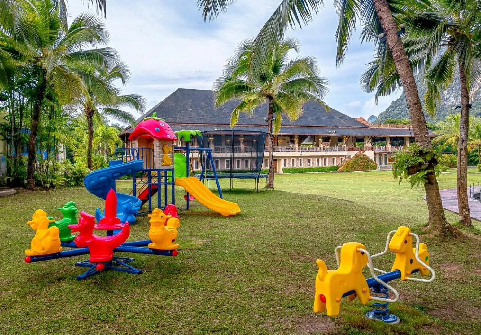 Children play ground in Bor Saen Pool Villa