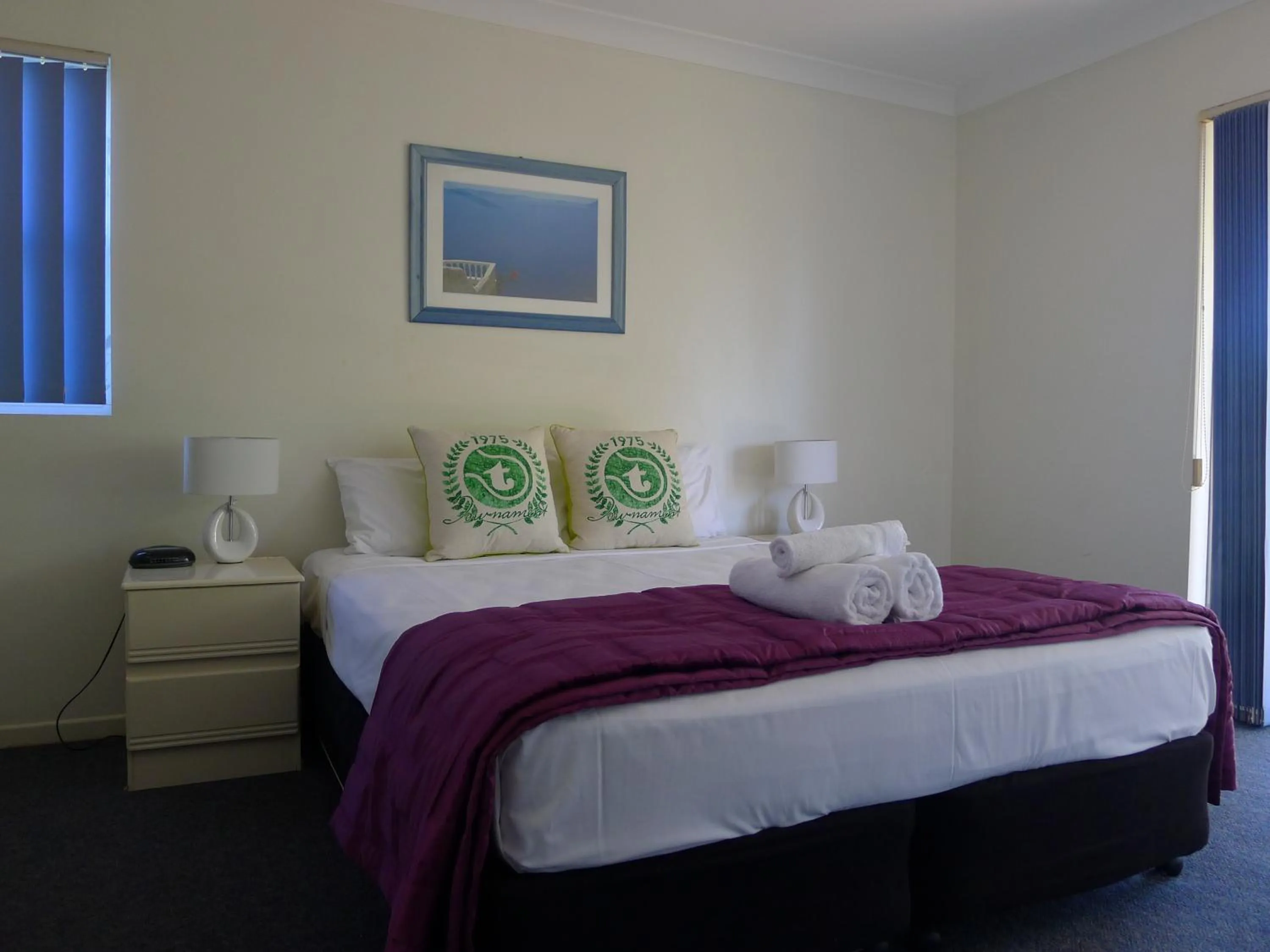 Bedroom, Bed in Santana Resort Surfers Paradise