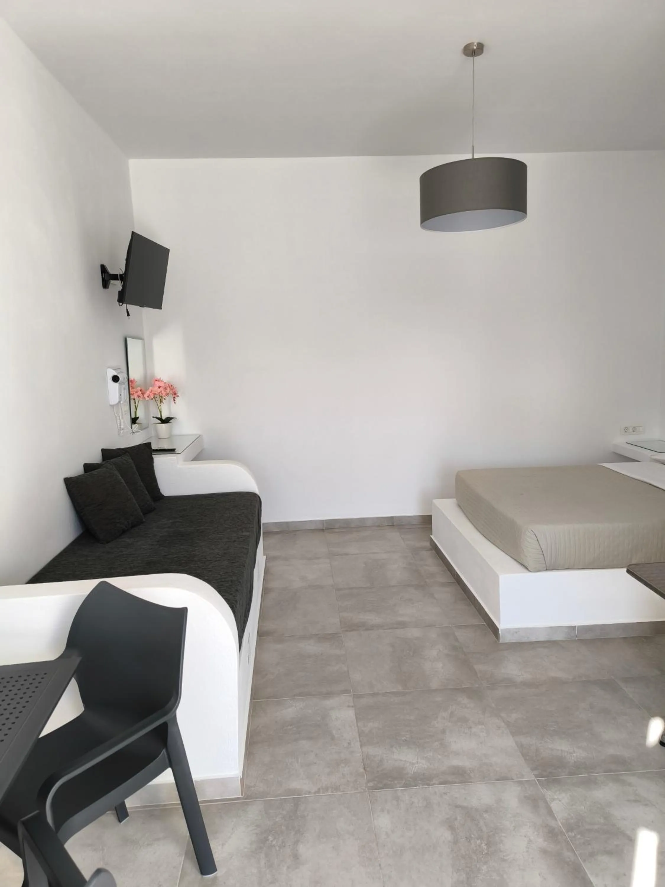 Bedroom, Bed in Mary Rooms