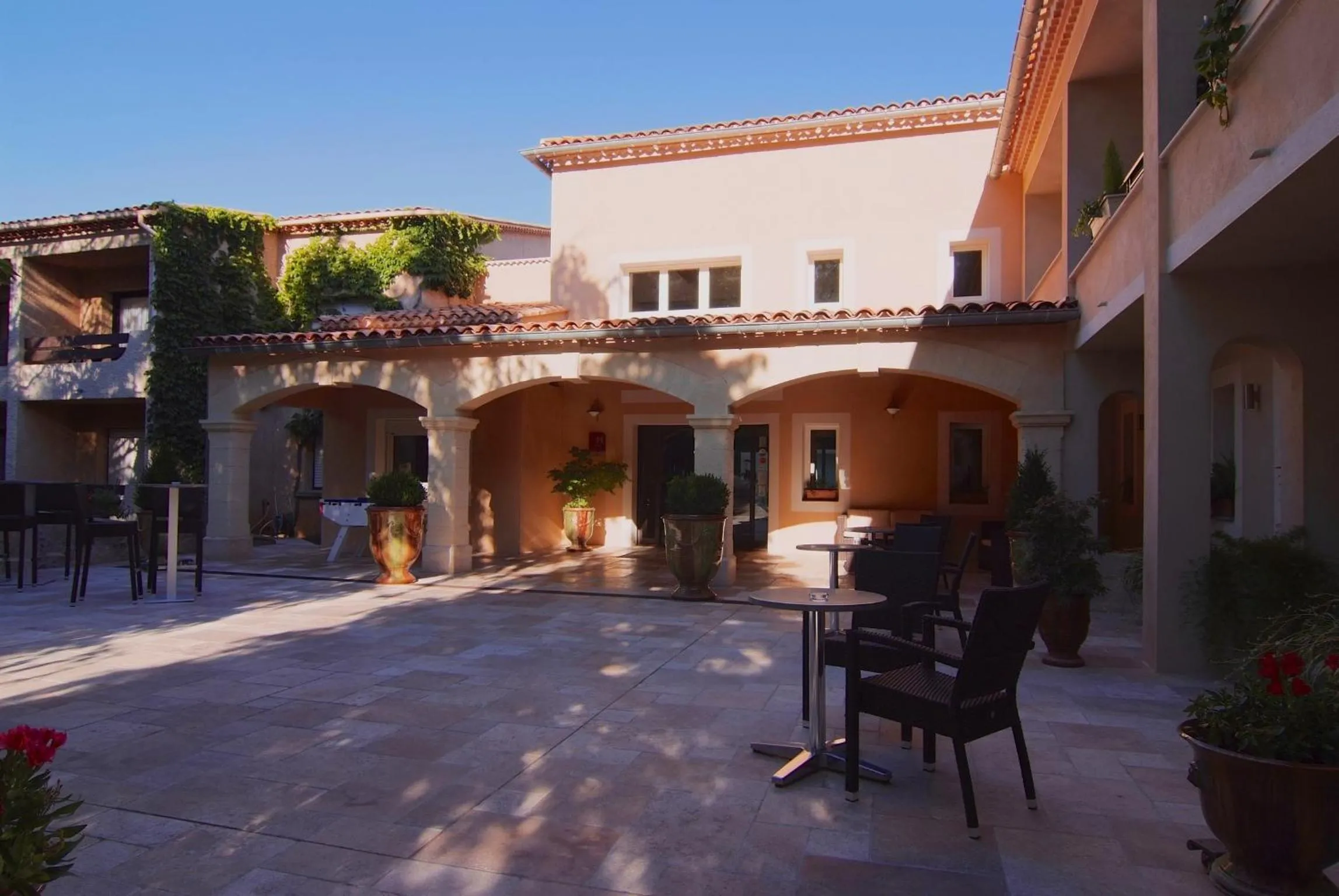 Patio in Logis Hotel Restaurant La Porte des Cévennes