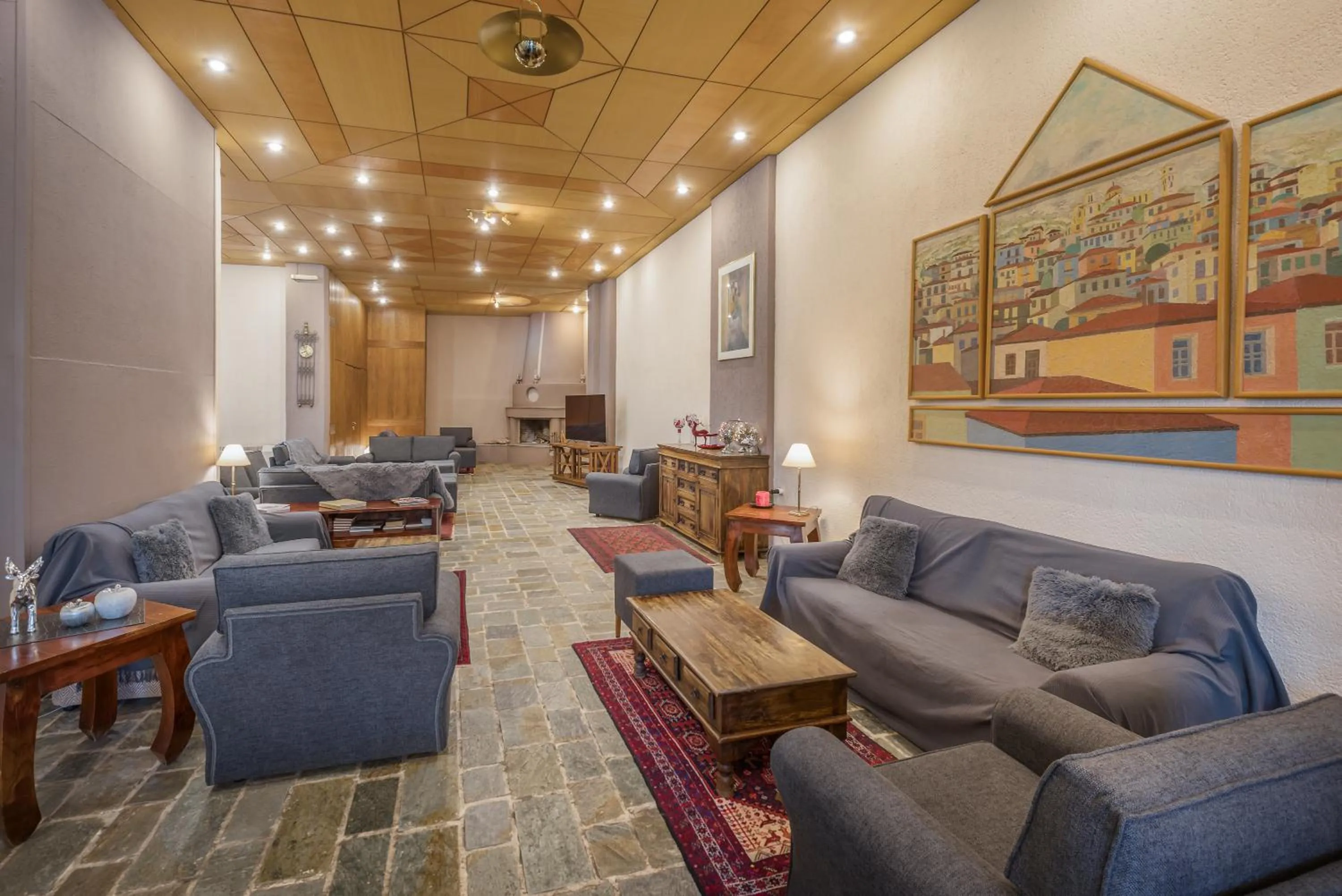 Lobby or reception in Arahova Inn Hotel