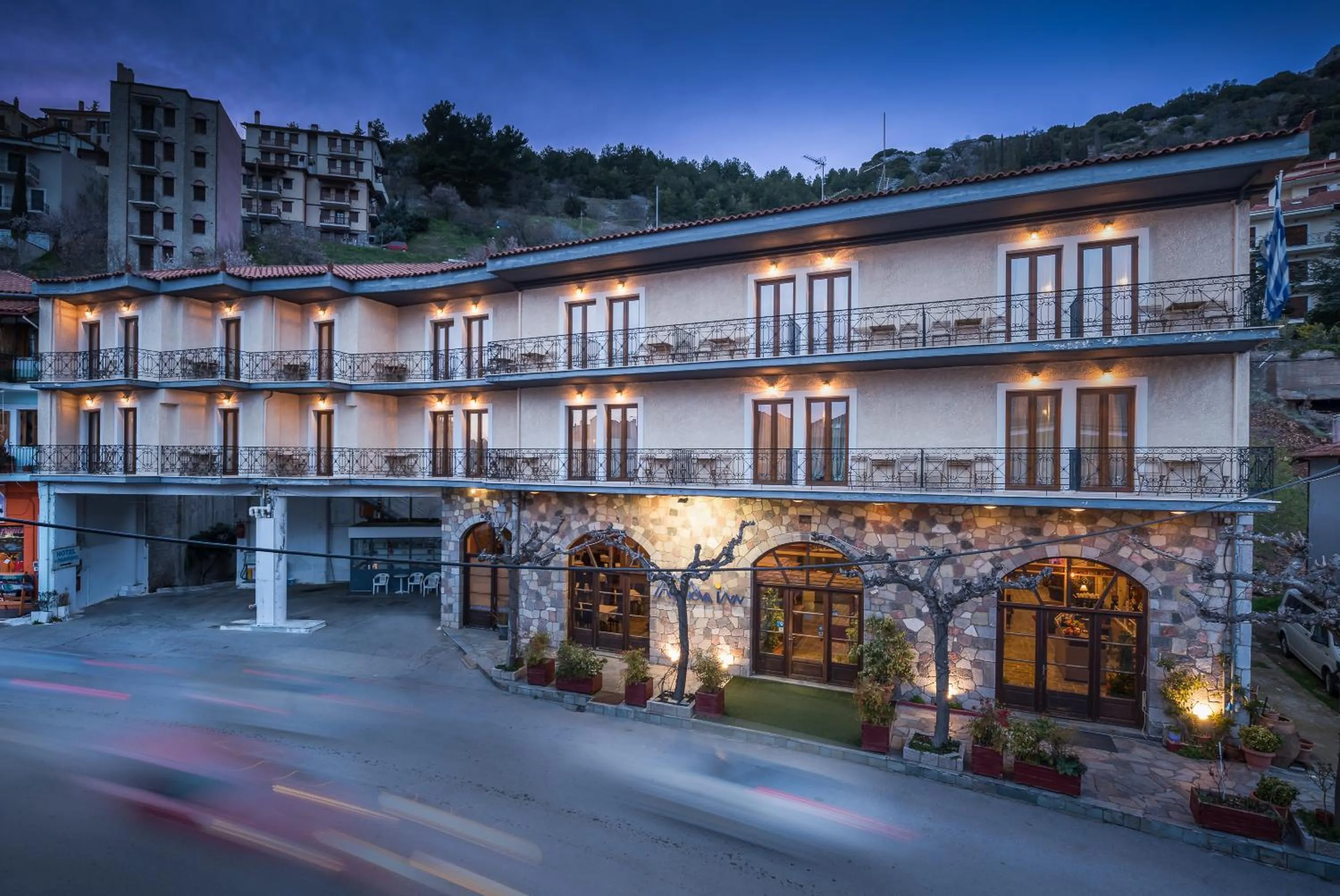 Property building in Arahova Inn Hotel