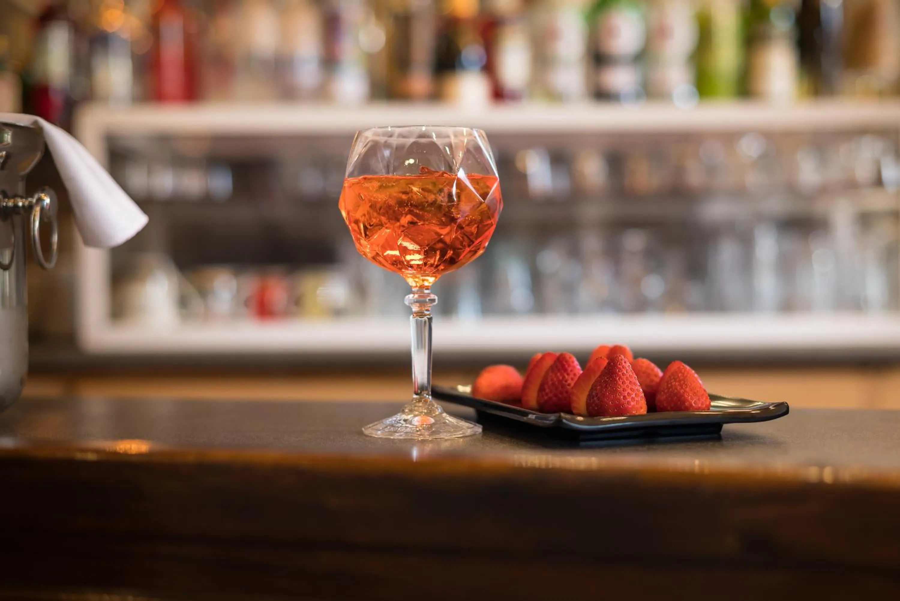 Lounge or bar in Arahova Inn Hotel