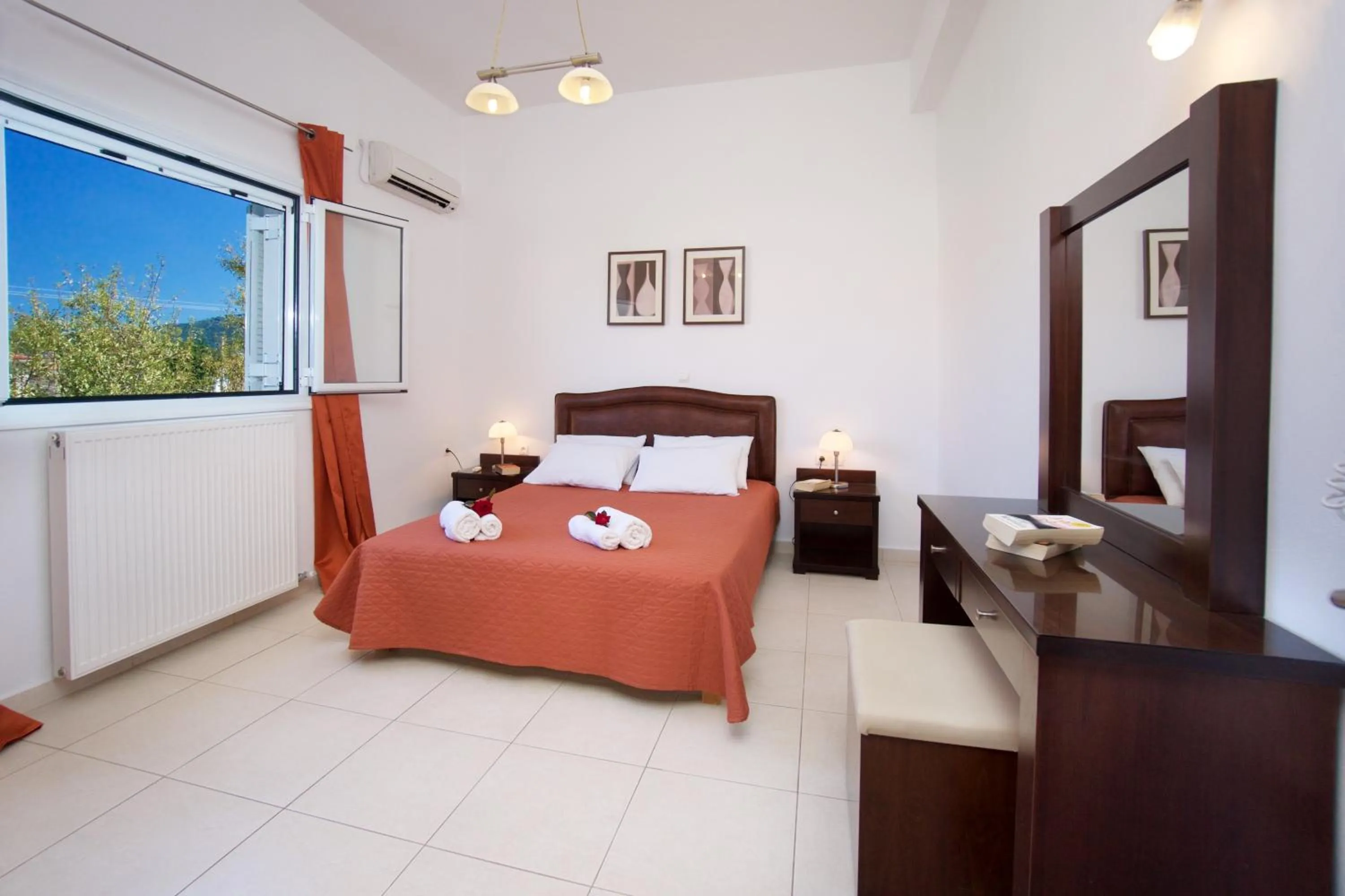 Bedroom, Bed in Diamanto Complex