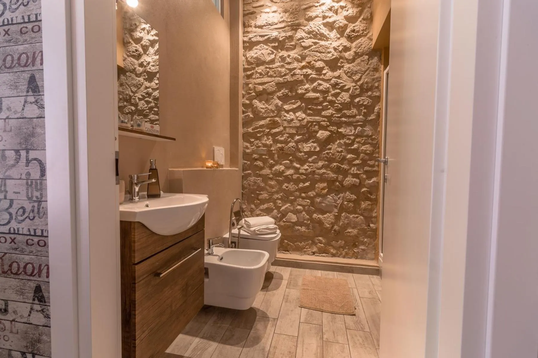 Bathroom in La Casa Rosa