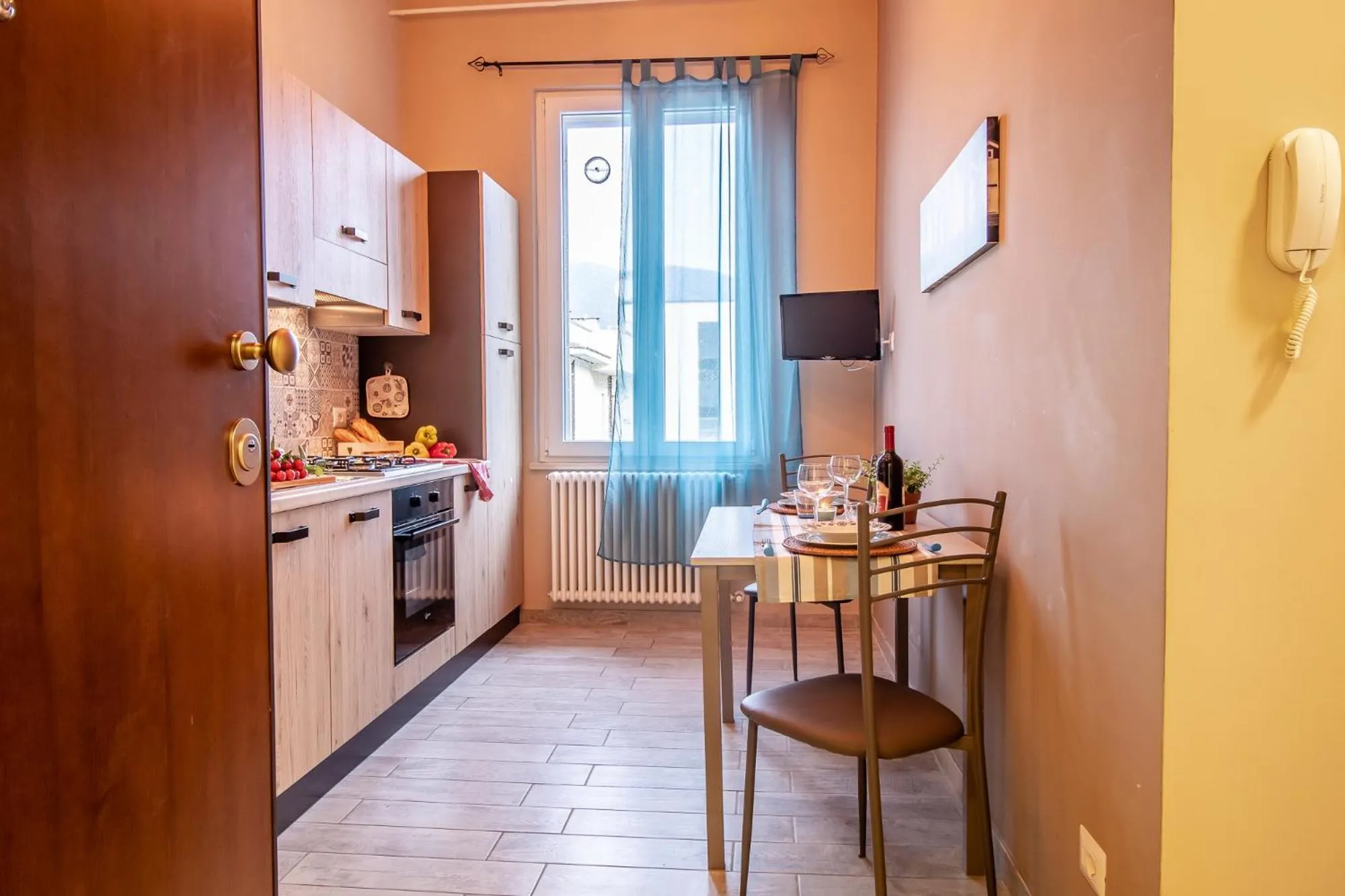 Dining area in La Casa Rosa