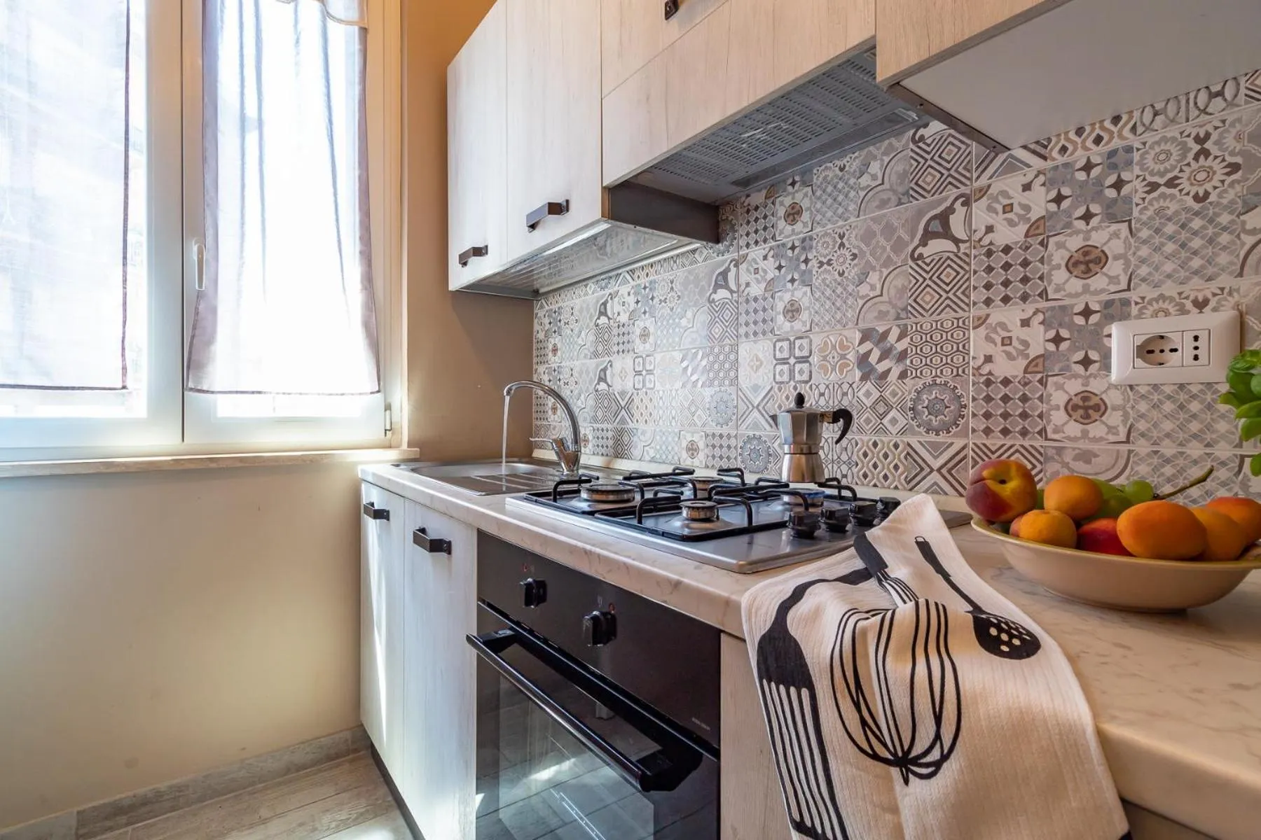 Kitchen or kitchenette in La Casa Rosa