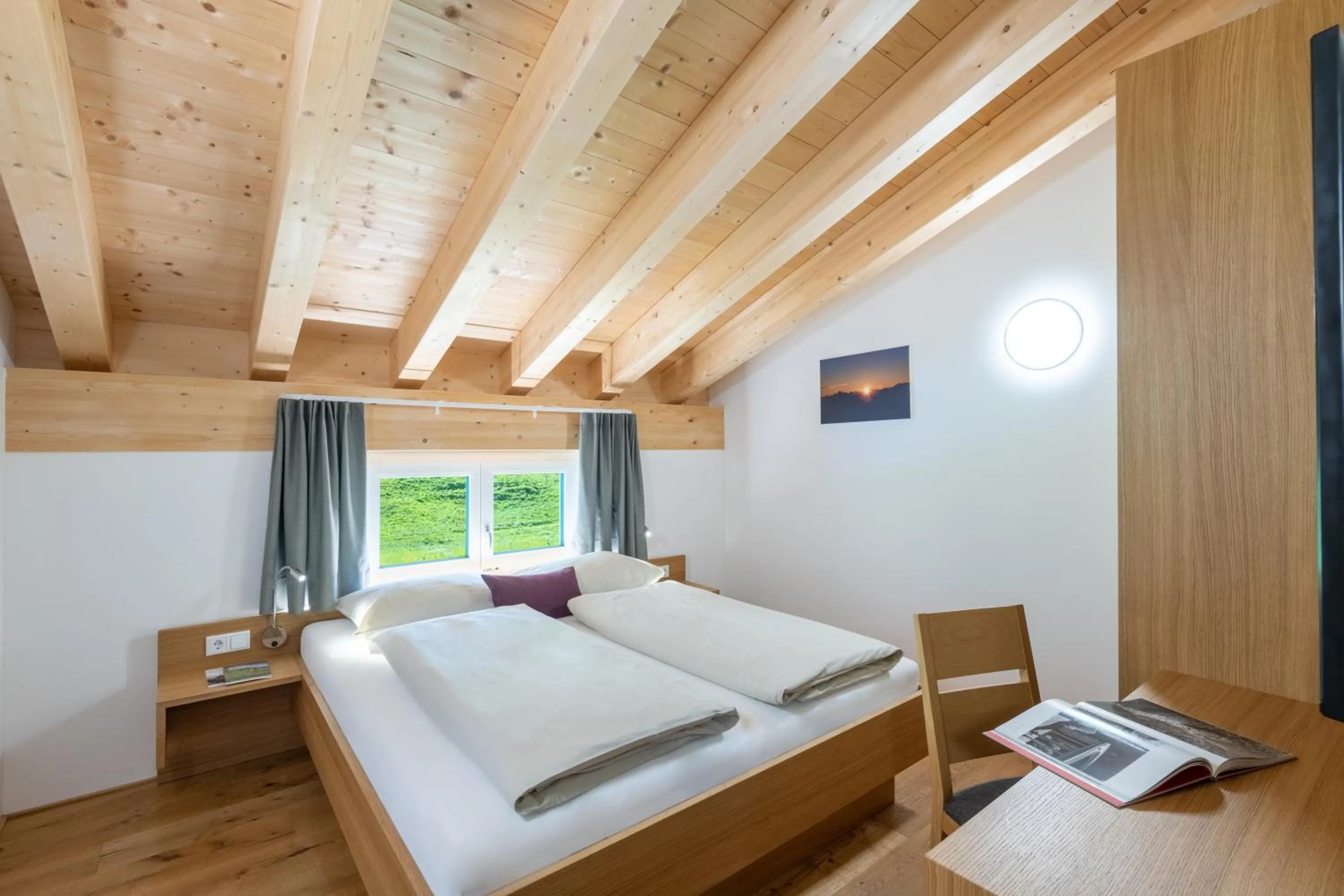 Bed in Rössle Appartements und Sport Rössle Skiverleih & Sportgeschäft